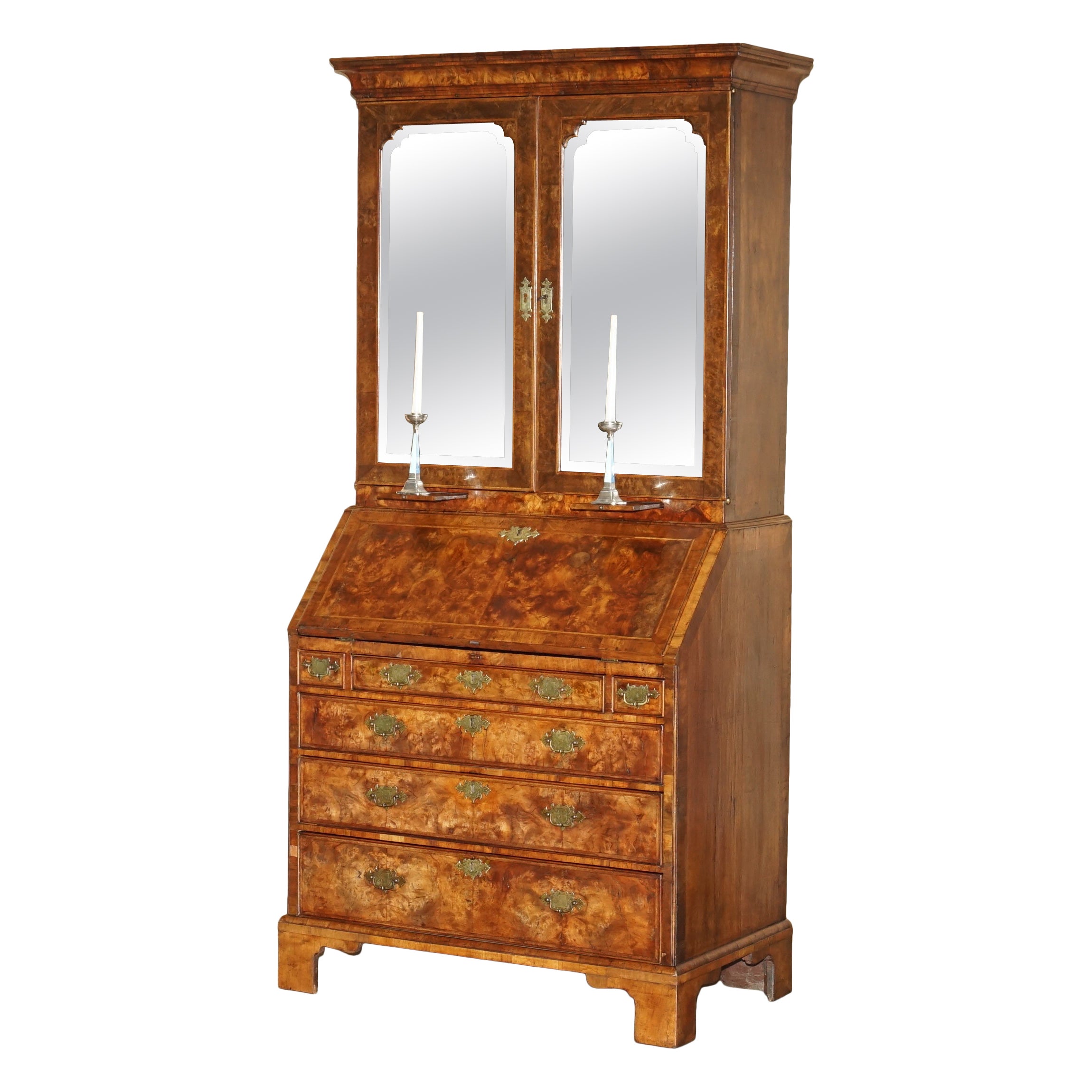 FINEST QUALITY ANTiQUE GEORGE II CIRCA 1740 BURR WALNUT LIBRARY BUREAU BOOKCASE