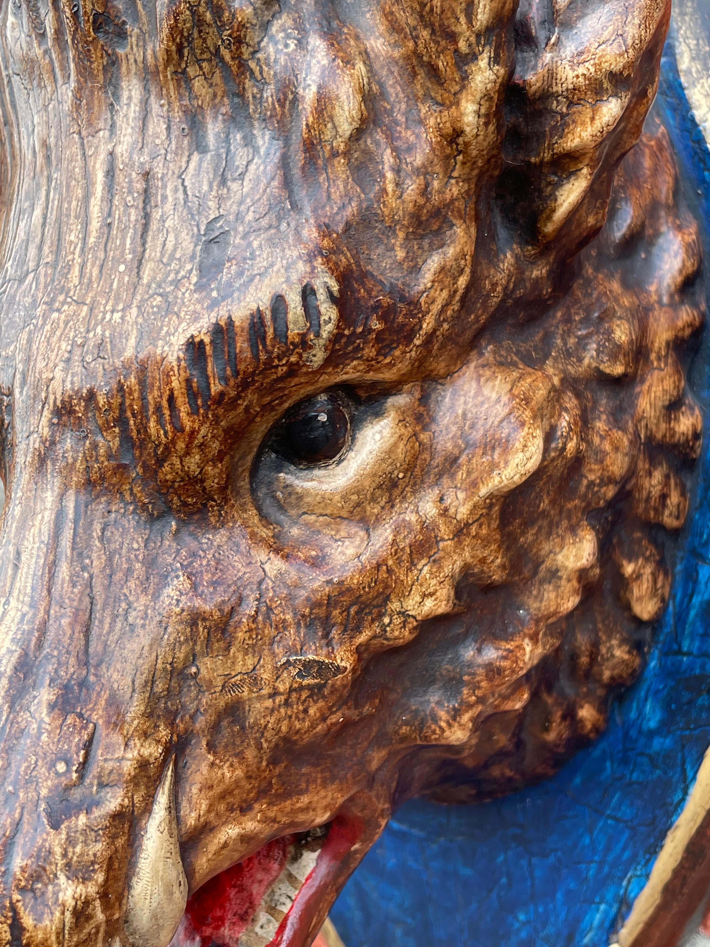 Finest Quality Antique Hand Carved & Painted Black Forest Boar / Hog Sculpture For Sale 1