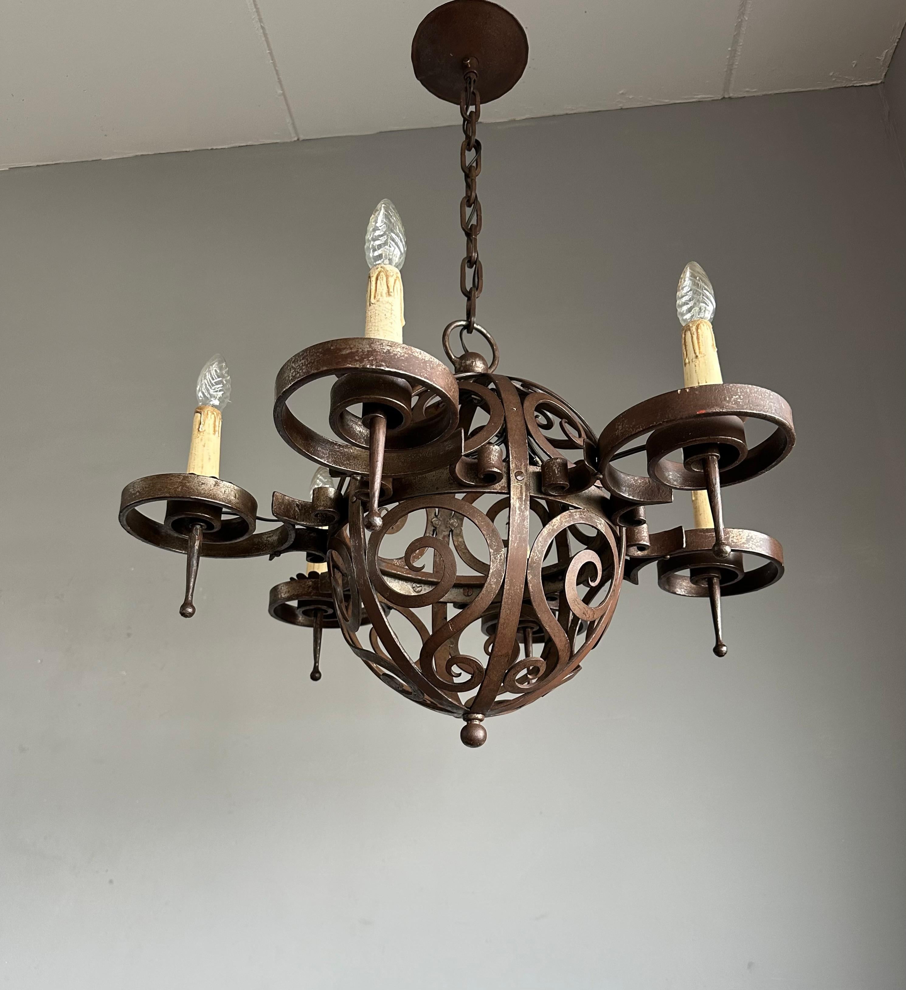 lampadari in ferro battuto a soffitto