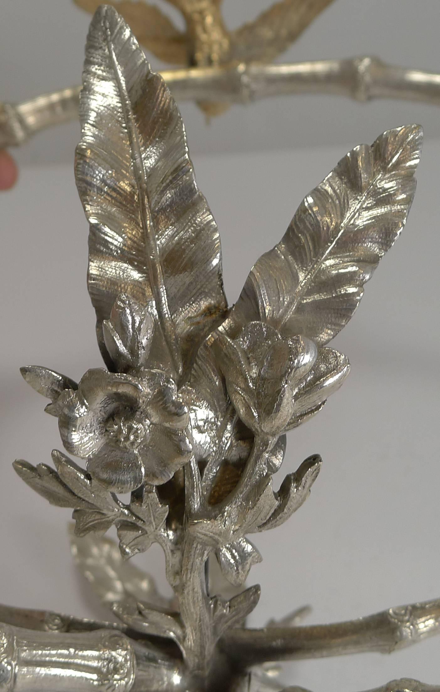 Englische Schale/Korb aus geschliffenem Kristall und versilbert in höchster Qualität, um 1880 (Spätviktorianisch) im Angebot