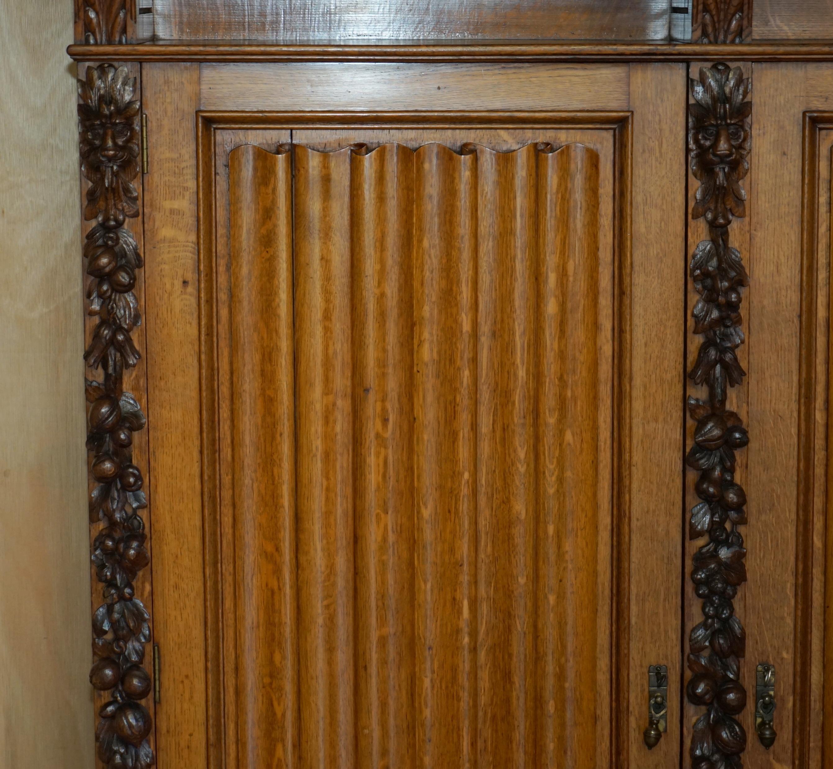 HAMPTON & SON'S ANTIQUE SETTLE BACON SETTLE WALNUT HAND CARQUÉ DE LA PLUS haute QUALITÉ en vente 4