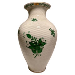 Finest Quality Herend Chinese Bouquet Green Indian Basket Porcelain Vase