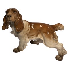 Figurine de chien de chasseur en porcelaine Hutschenreuther, Allemagne, de la meilleure qualité.