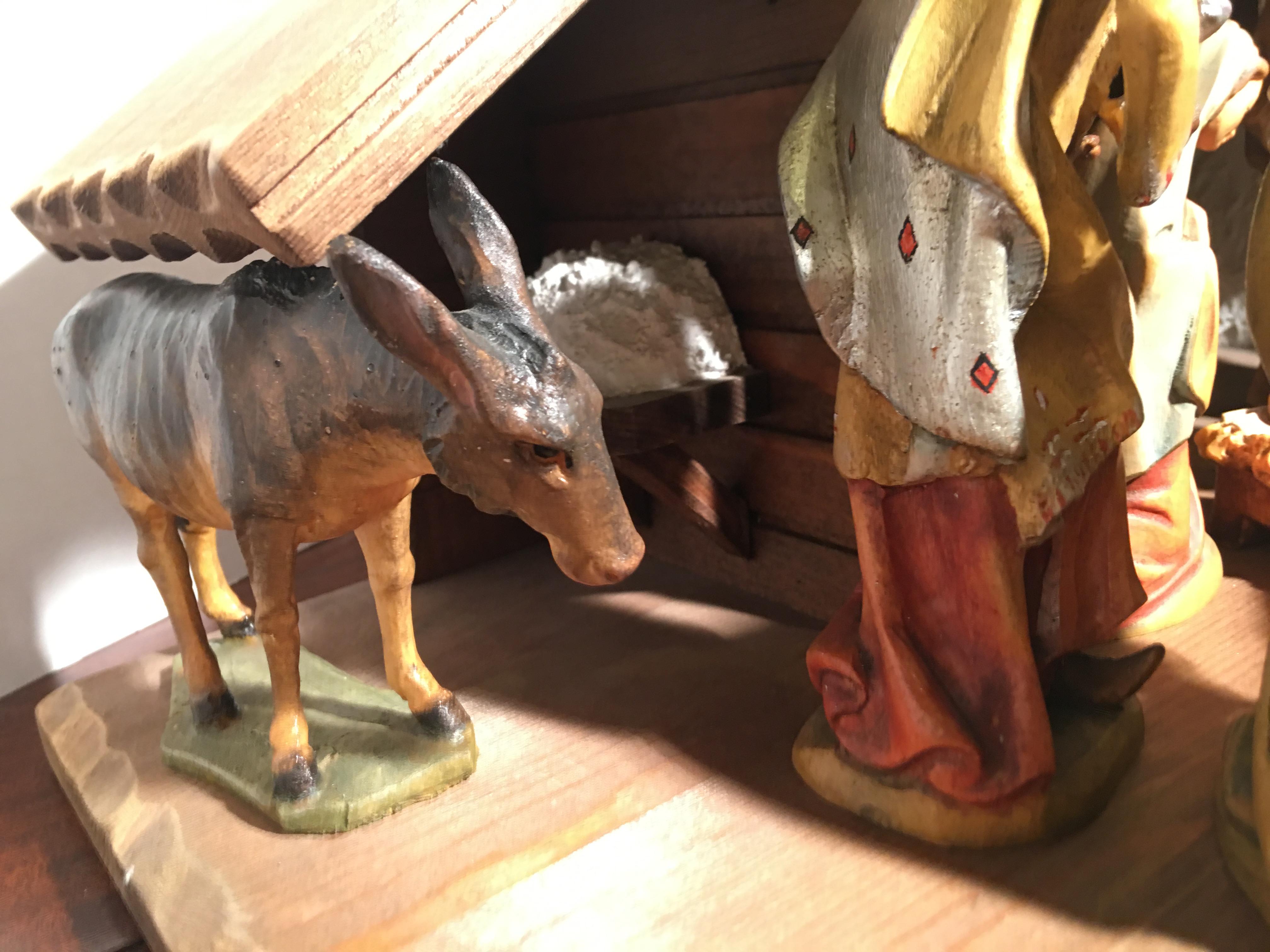 Finest Quality Italian Nativity Set Hand Carved Wood 16-Piece Oswald Demetz Deur 7