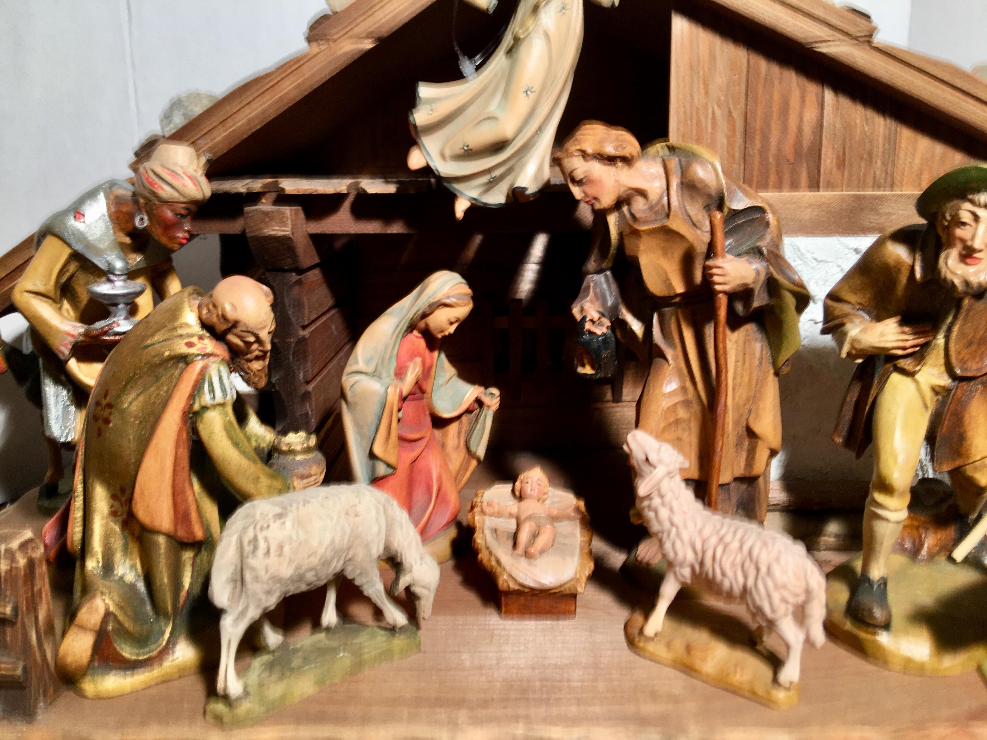 Italienisches, handgeschnitztes Nativity-Set aus Holz 16-teilig, Oswald Demetz Deur 12