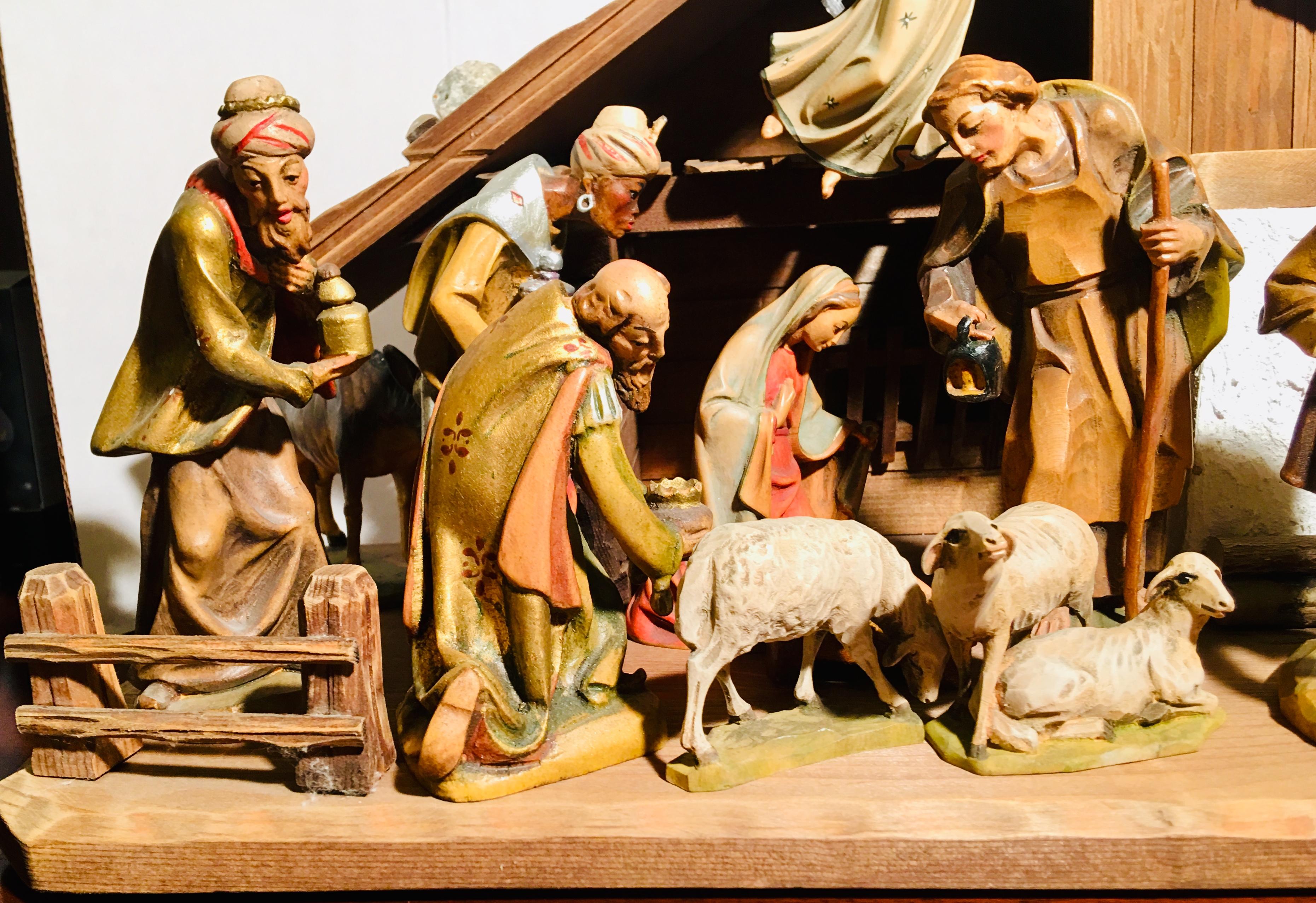 Handmade and hand carved, hand painted, beautifully detailed linden wood nativity scene from the Dementz Family DEUR Art Company in South Tyrol, Italy, is a Christmas decorating focal point. An heirloom to pass down through the