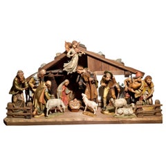 Finest Quality Italian Nativity Set Hand Carved Wood 16-Piece Oswald Demetz Deur