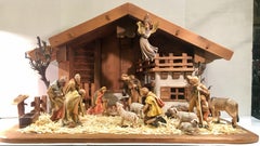 Finest Quality Italian Nativity Set Hand Carved Wood 17-Piece Oswald Demetz Deur