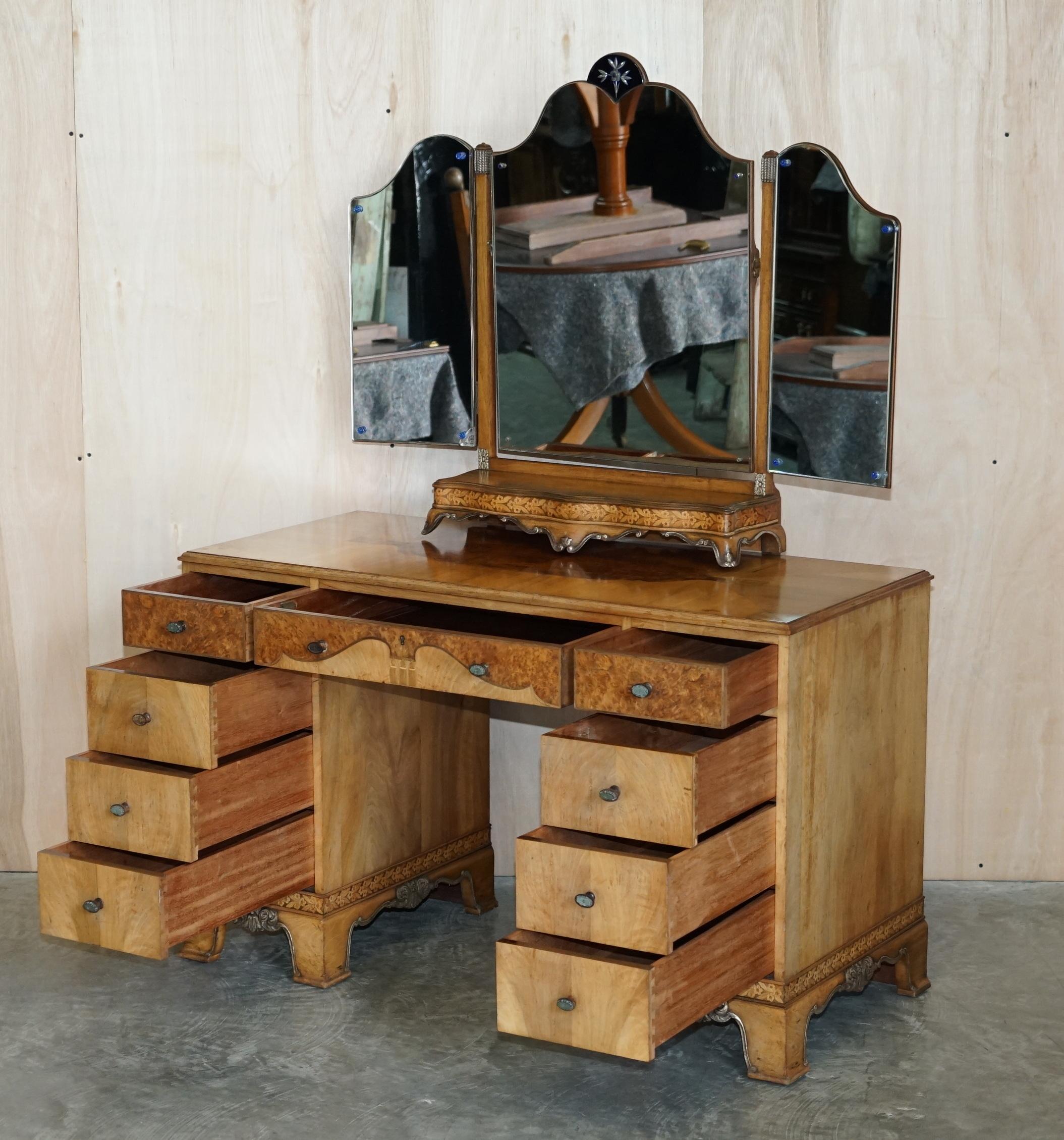 Finest Quality Waring & Gillow Burr Walnut Dressing Table Mirror Part of a Suite 12