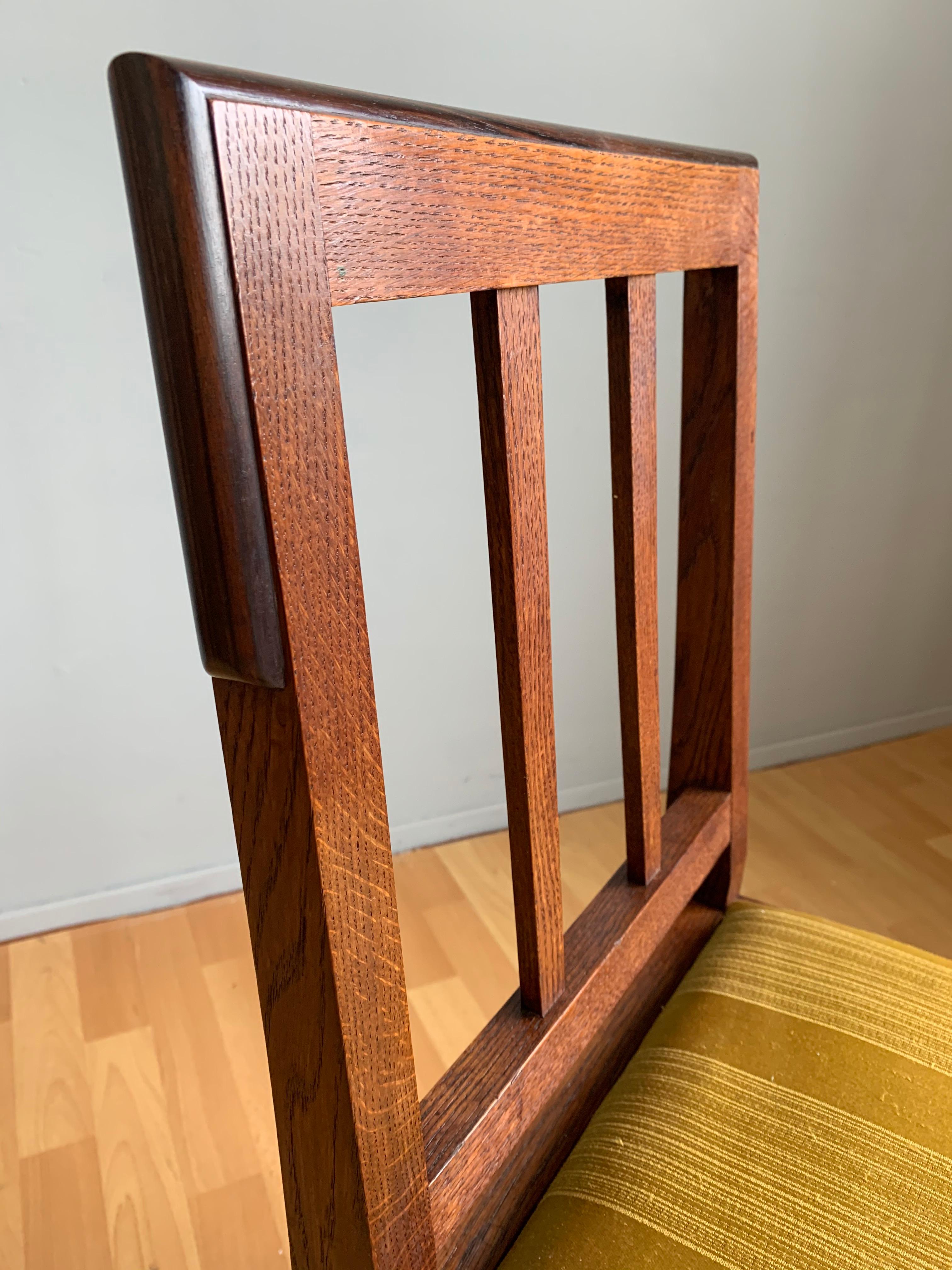 Finest Quality Workmanship Oak Arts & Crafts Ladies Desk or Bedroom Chair, 1920 7