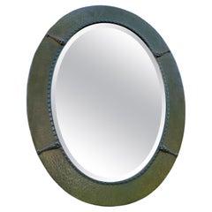 Espejo de Pared Art Deco de Gran Tamaño y Forma Ovalada de Cobre Bronceado de Primera Calidad