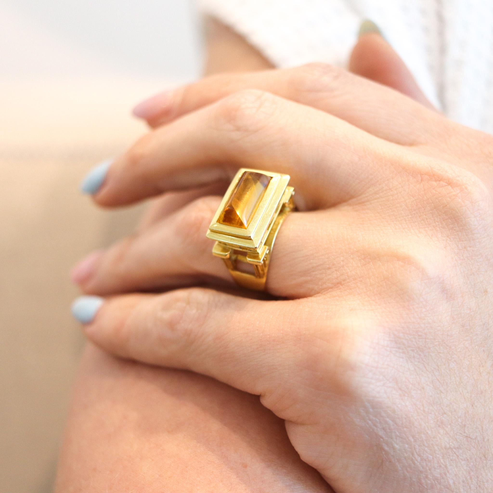 Finestra 1990 Greek Revival Architectural Ring In 18Kt Yellow Gold With Citrine For Sale 3