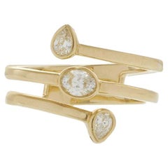 Bague de doigt avec diamants ovales et en forme de poire en or jaune 14K