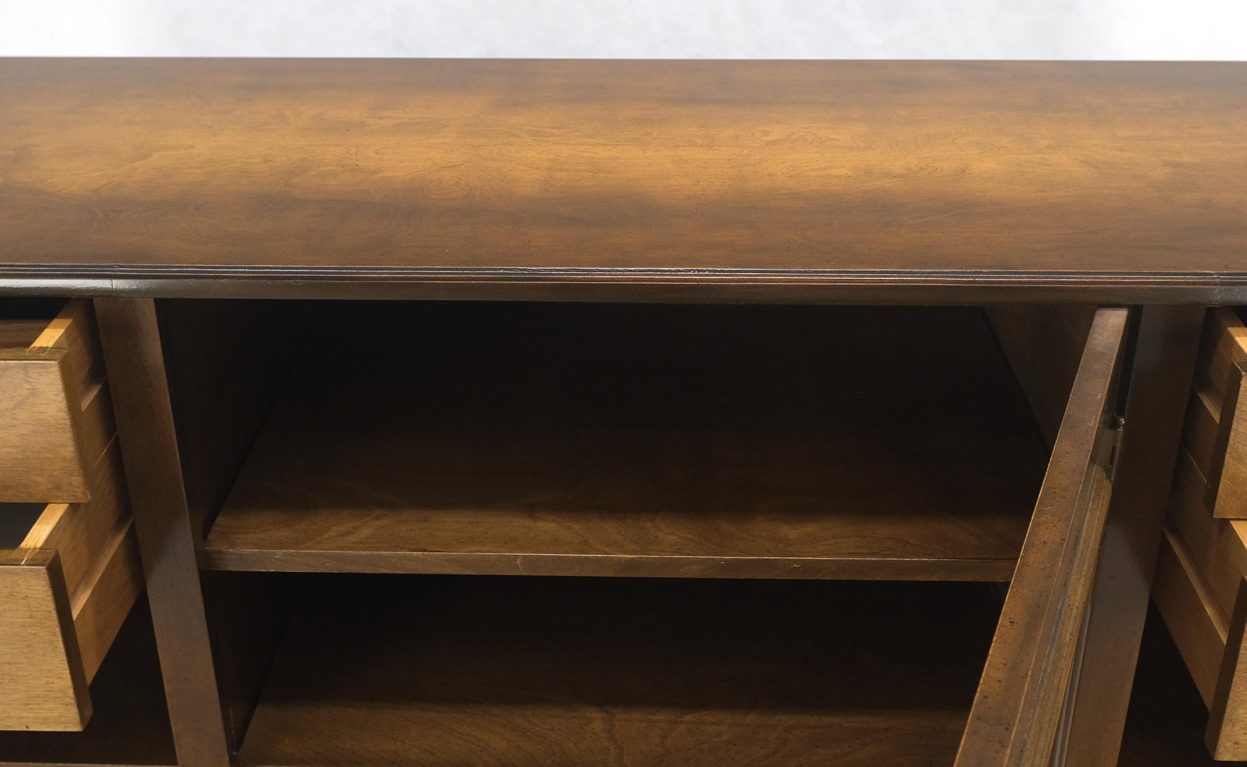 Acabado FONDO Bronce Montajes Tres Puertas 4 Cajones Aparador Credenza Armario MINT Latón en venta