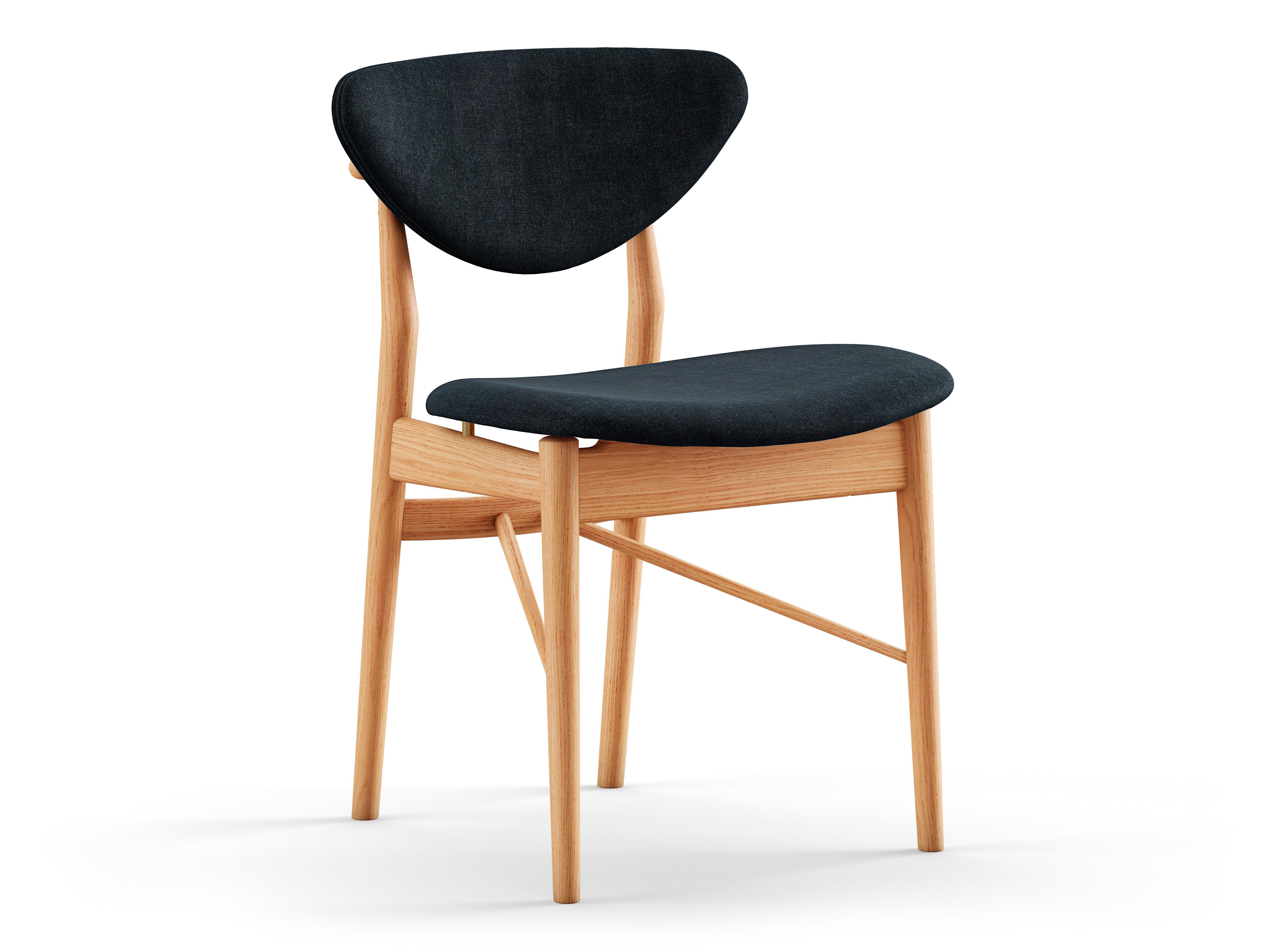 Chair designed by Finn Juhl in 1946, relaunched in 208.
Manufactured by House of Finn Juhl in Denmark.

To this day, Finn Juhl's designs are unconventional and defy expectations with subtle details. Finn Juhl himself once said that the deviation