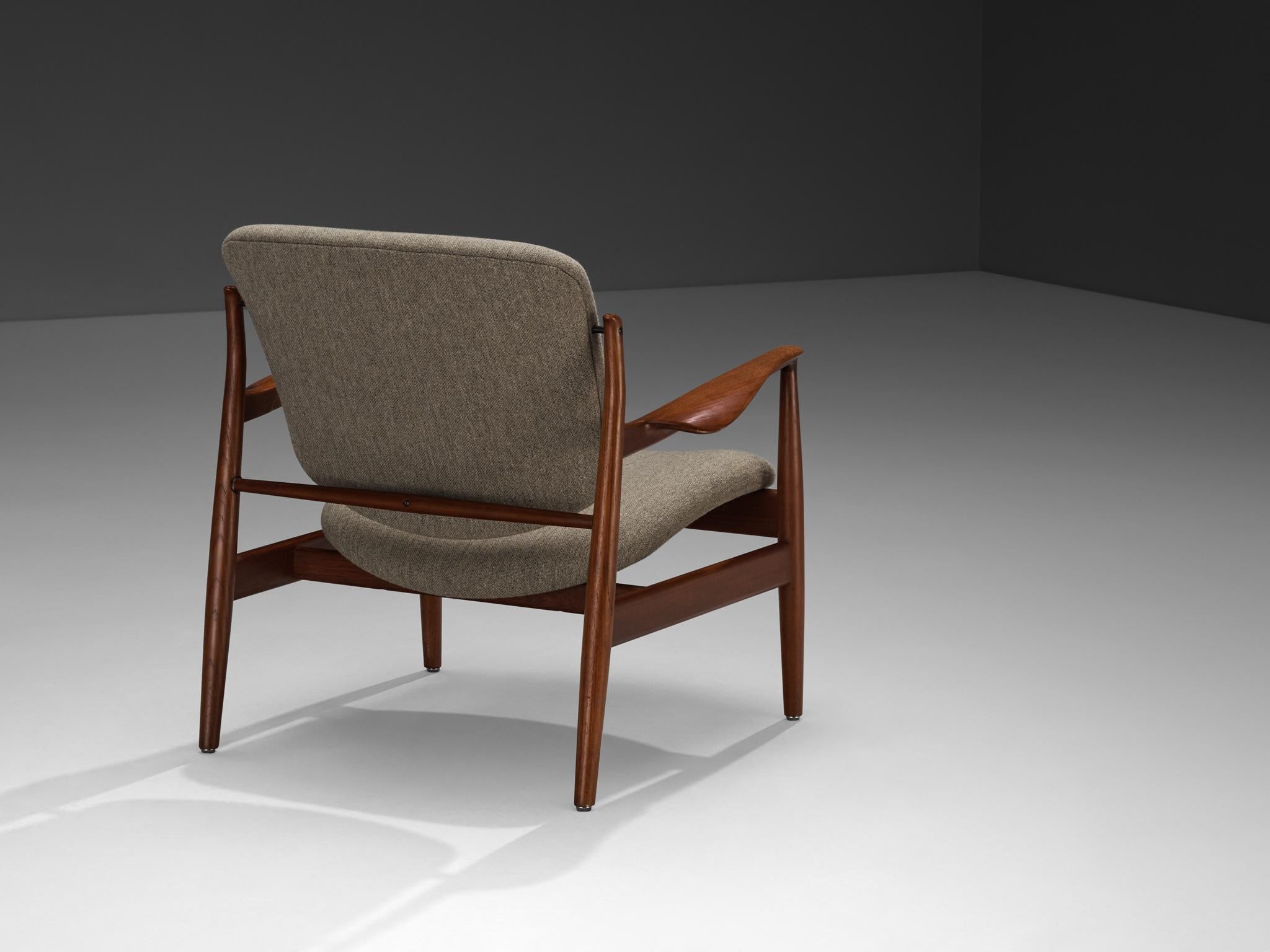 Sedia da salotto Finn Juhls '136' in teak e tappezzeria grigia In condizioni buone in vendita a Waalwijk, NL
