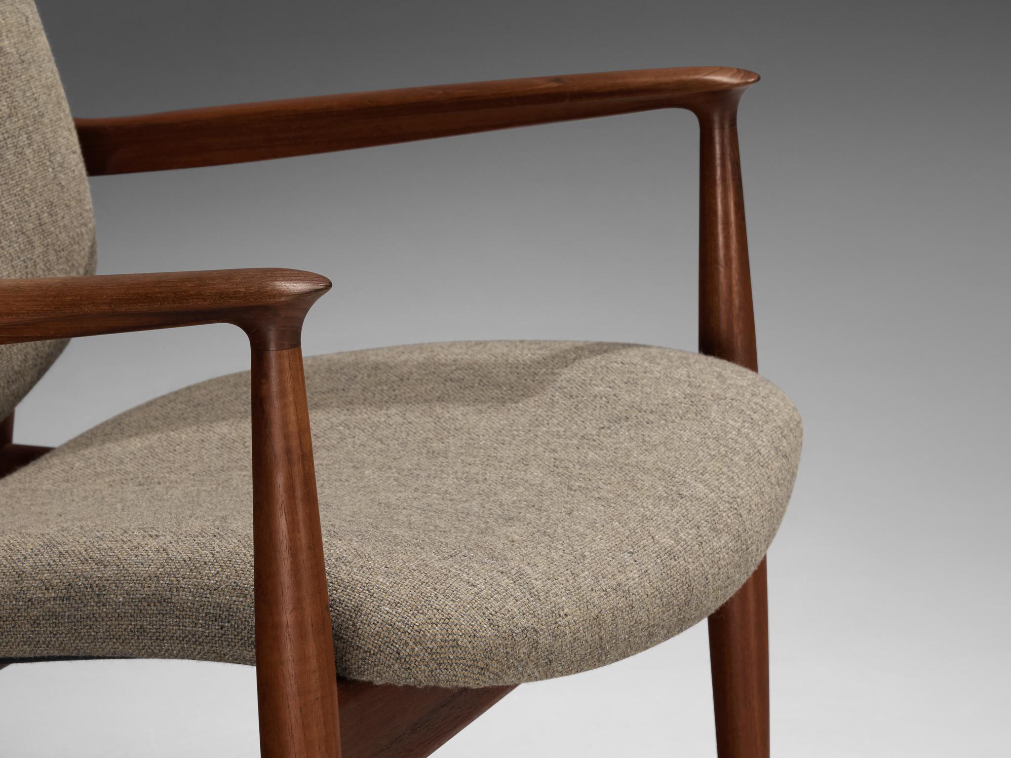Teak Sedia da salotto Finn Juhls '136' in teak e tappezzeria grigia in vendita
