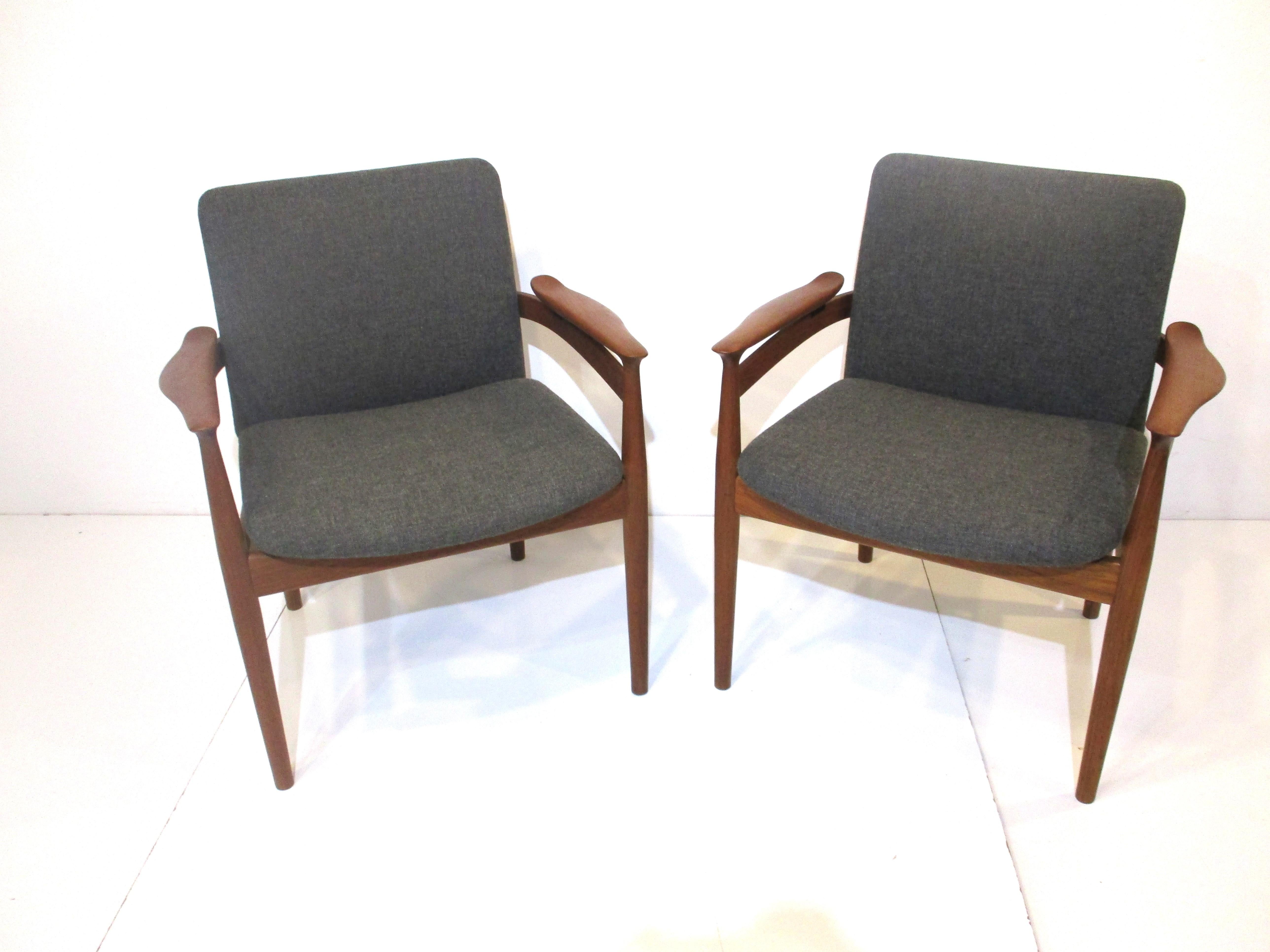 Finn Juhl 192 Teak Arm Chairs by France & Sons Denmark 7