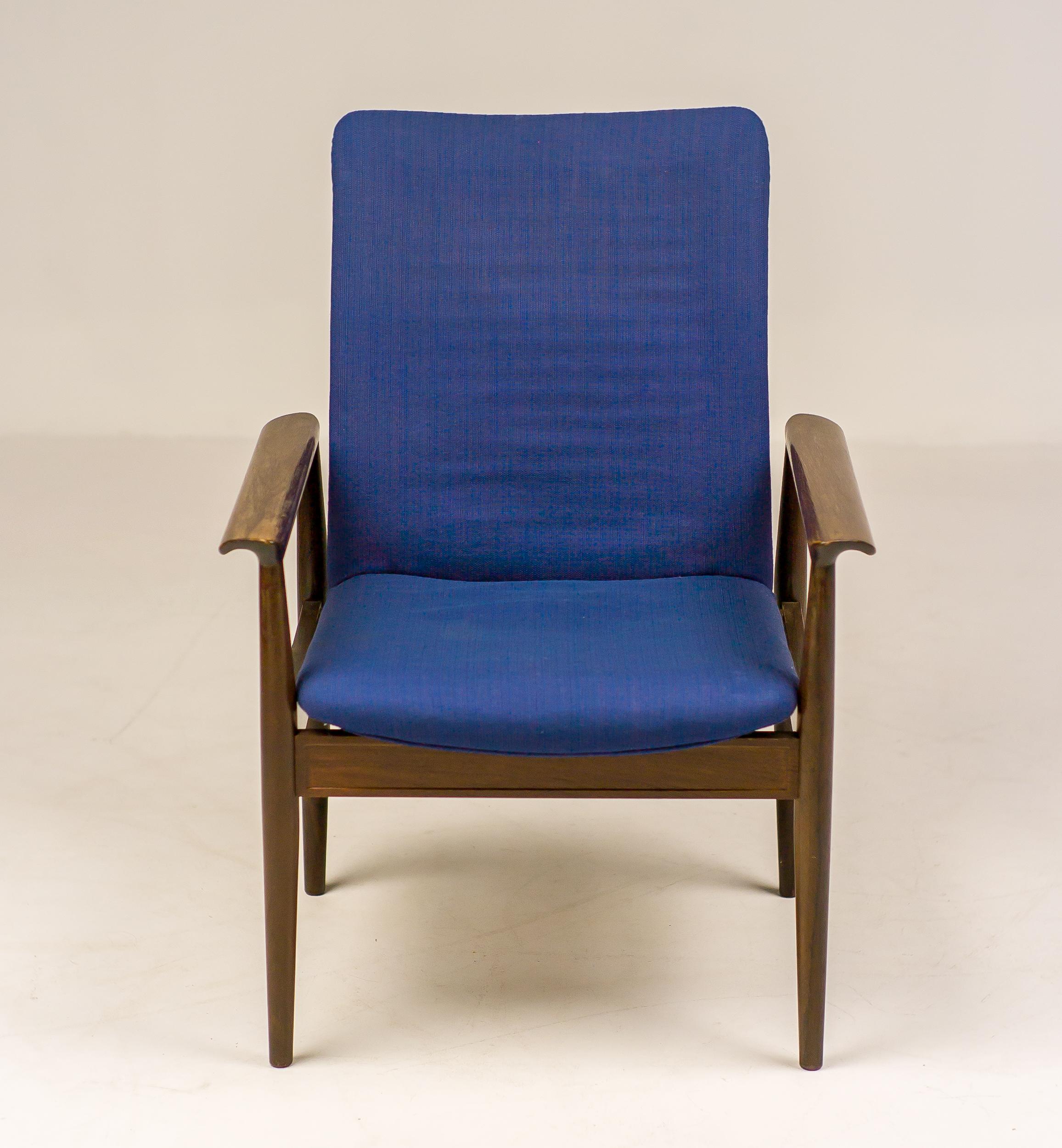 Fabric Finn Juhl 1960 Diplomat Chair in Rosewood For Sale