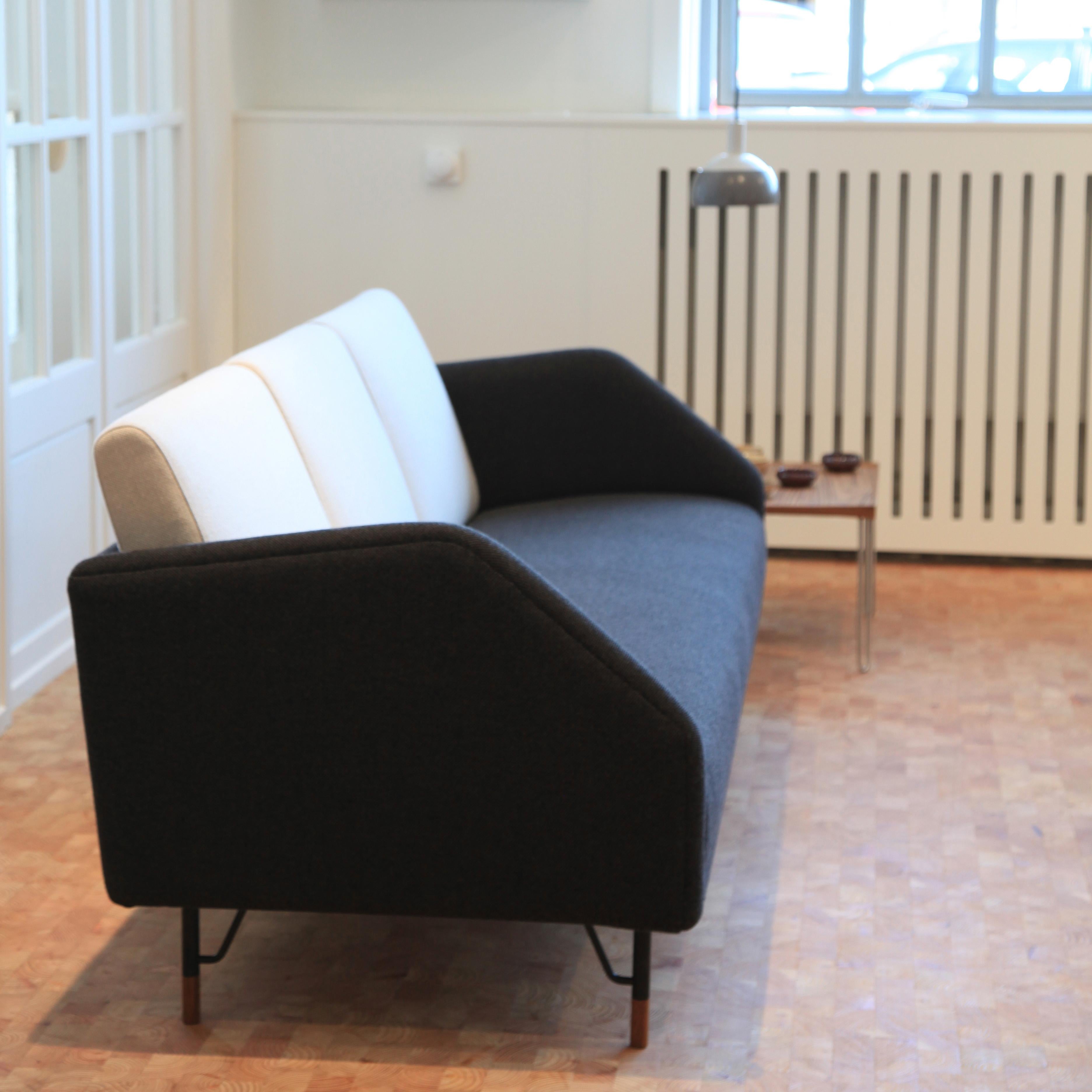 Danish Finn Juhl 2-Seat 77 Sofa Couch, Wood and Fabric
