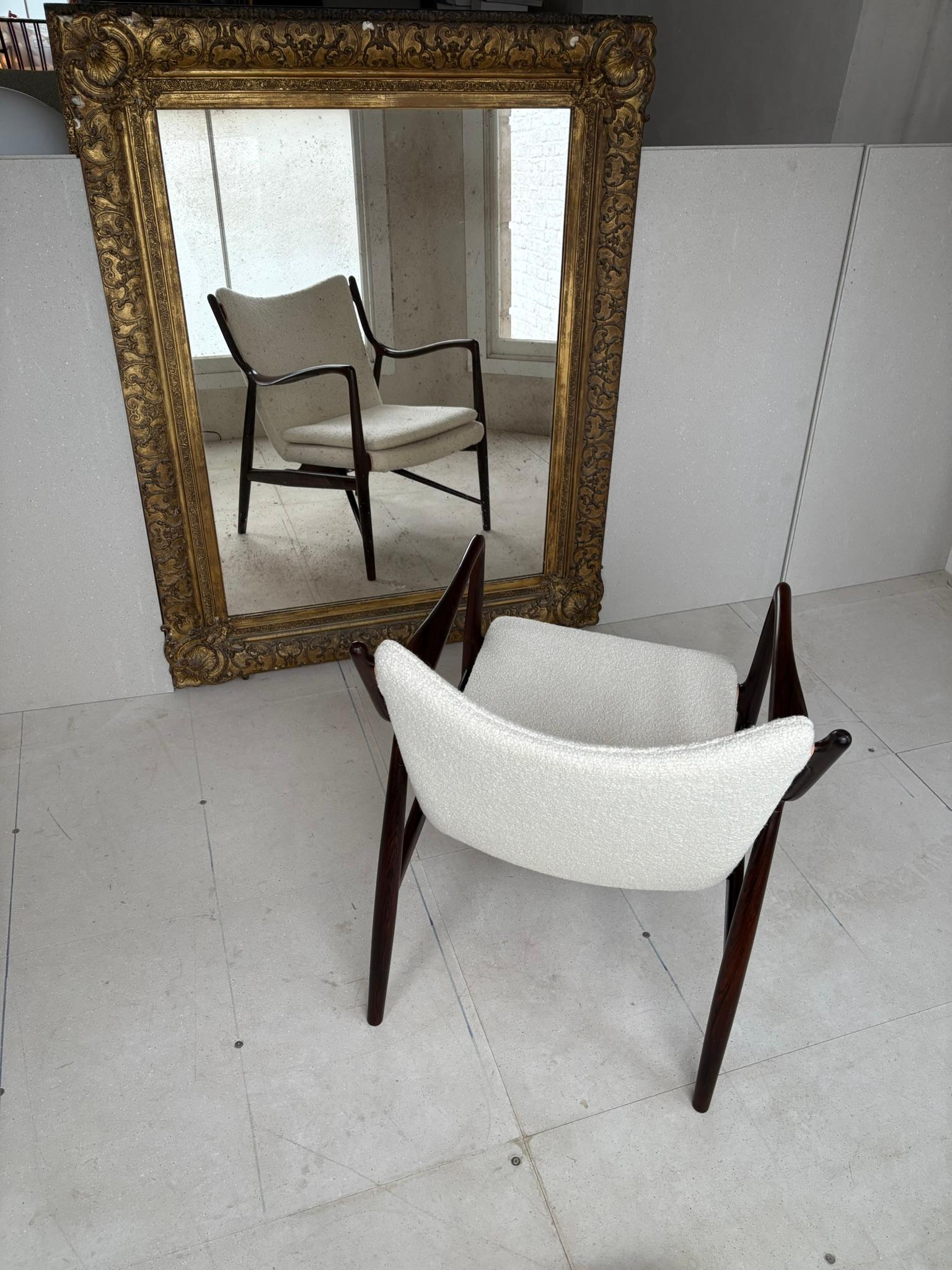 Finn Juhl 45 Stuhl aus Palisanderholz von Niels Vodder um 1950 (Dänisch) im Angebot