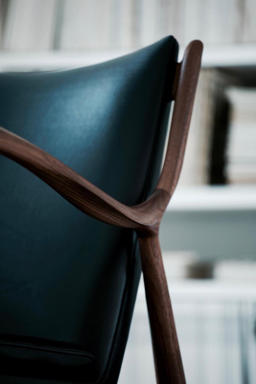 Finn Juhl 45 Chair, Wood and Leather by House of Finn Juhl 4