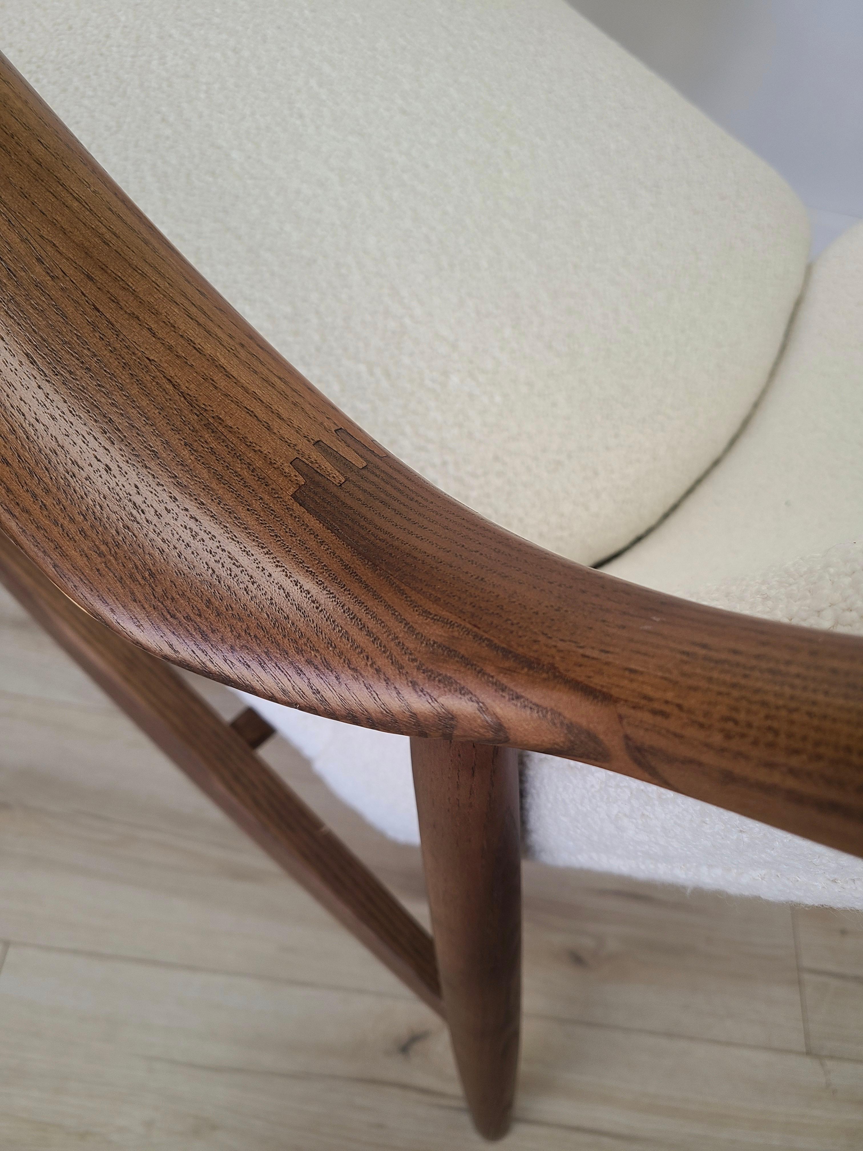 Finn Juhl 45 Lounge Chair by JG Furniture Ash and Boucle' For Sale 10
