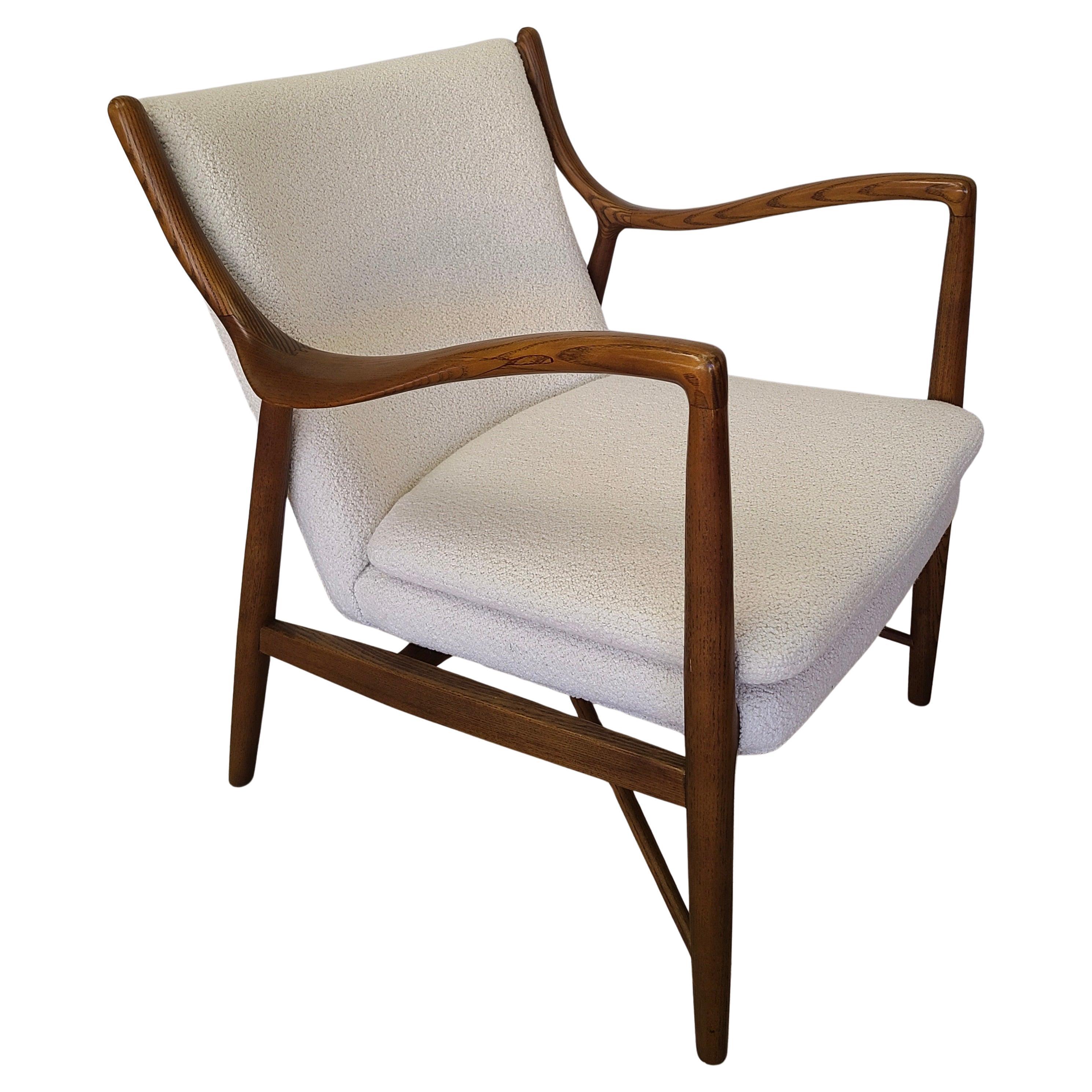 Finn Juhl 45 Lounge Chair by JG Furniture Ash and Boucle' For Sale 2