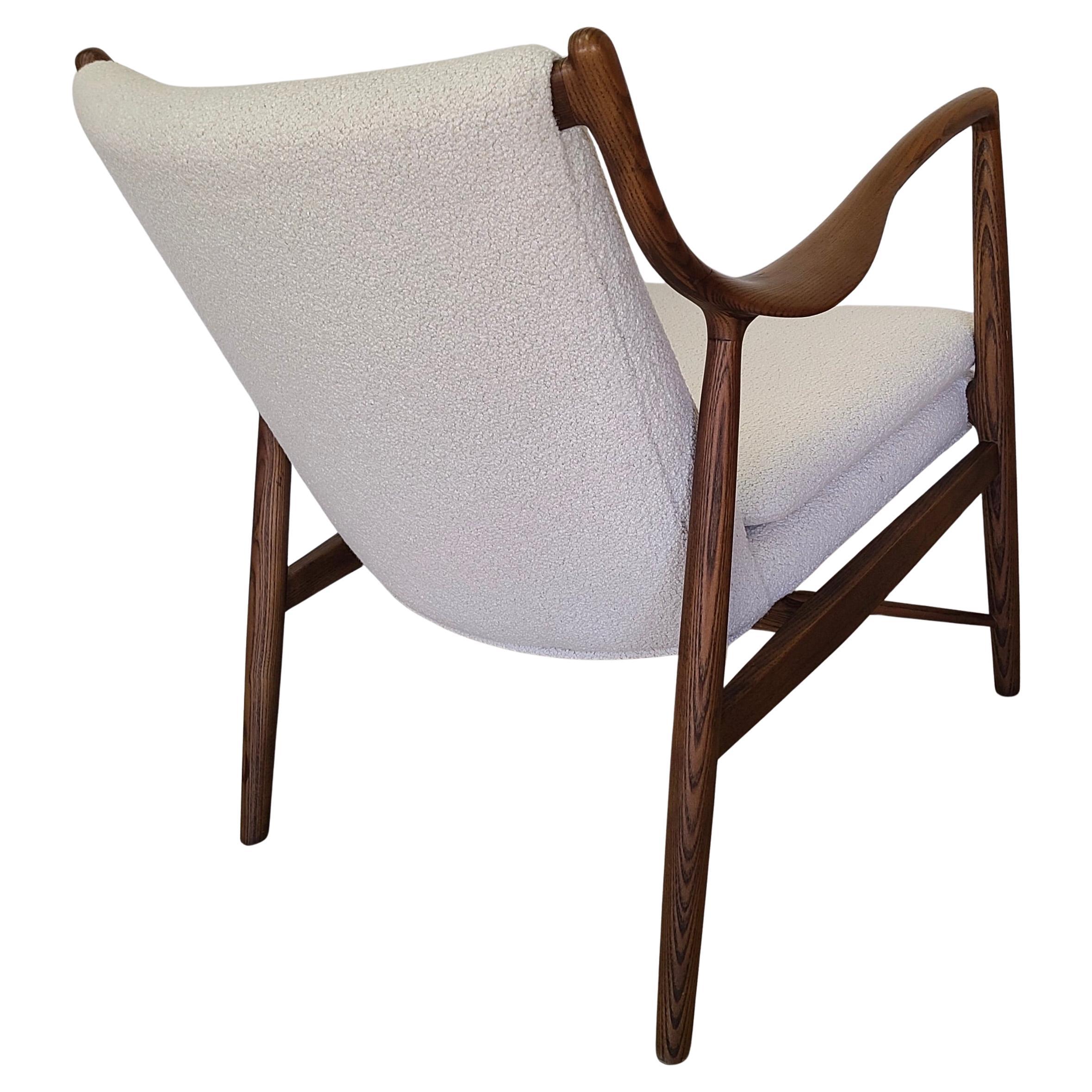 Finn Juhl 45 Lounge Chair by JG Furniture Ash and Boucle' For Sale 3