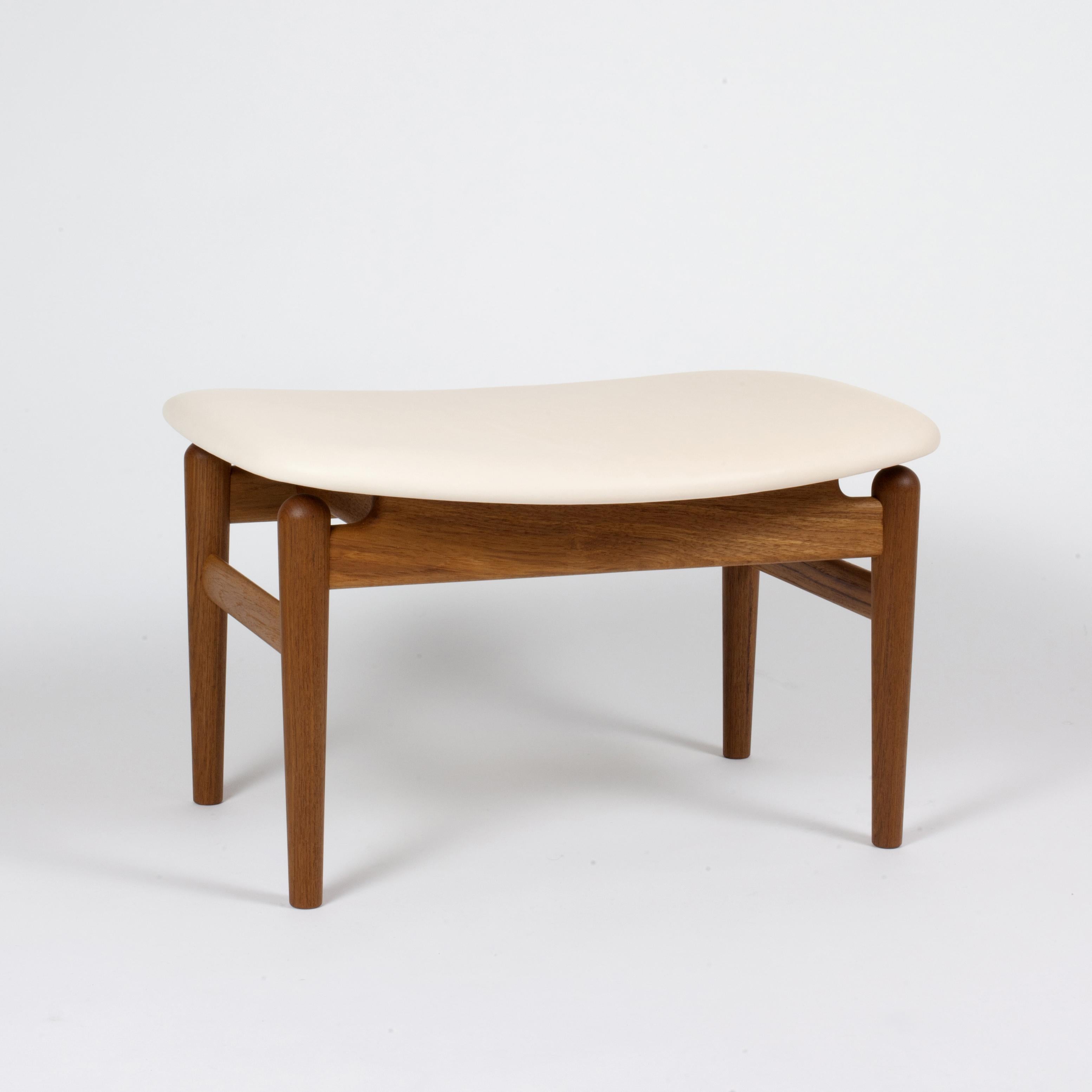 Contemporary Finn Juhl 46 Chair Armrests, Walnut, Vegetal Nature