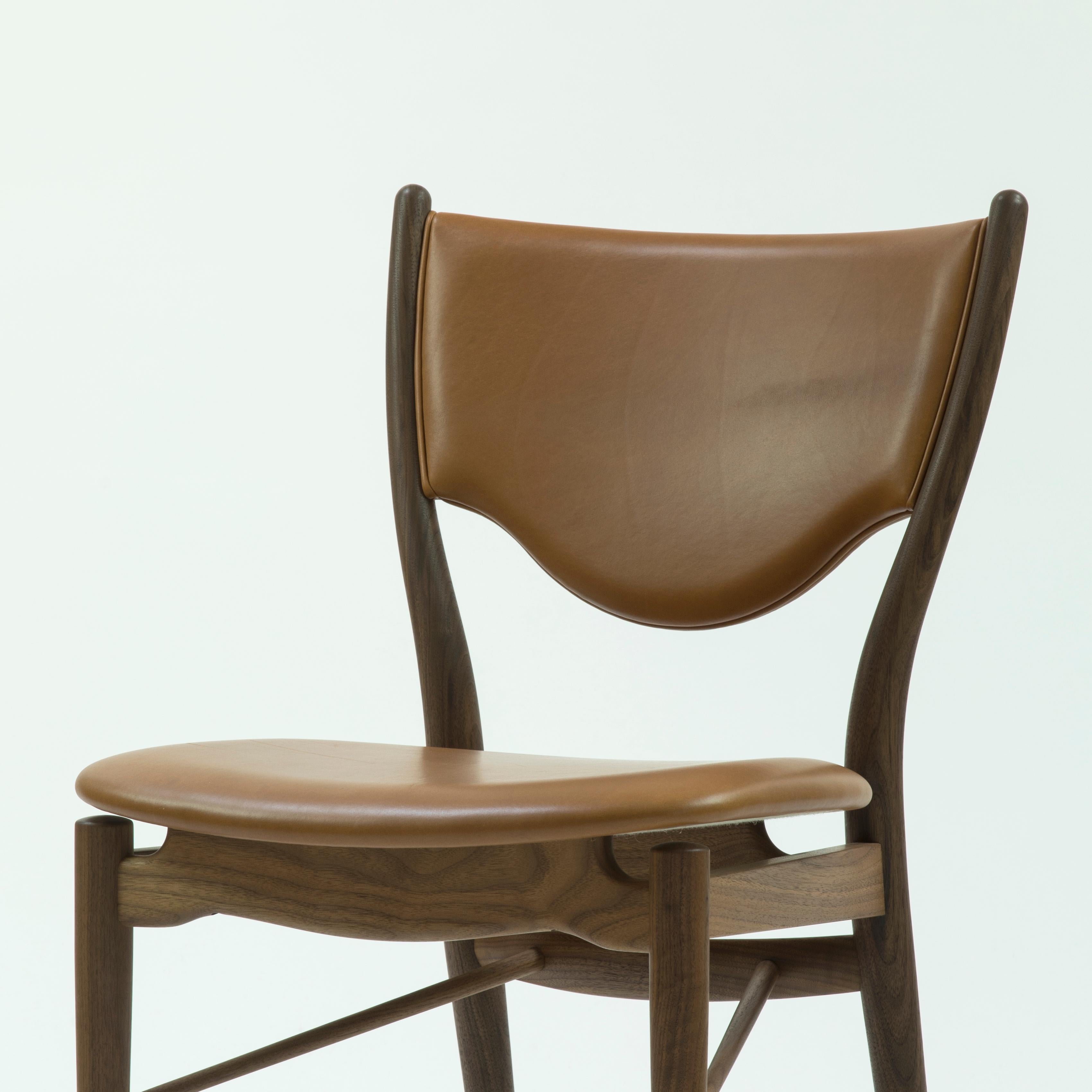 Modern Finn Juhl 46 Chair, Wood and Elegance Walnut Leather