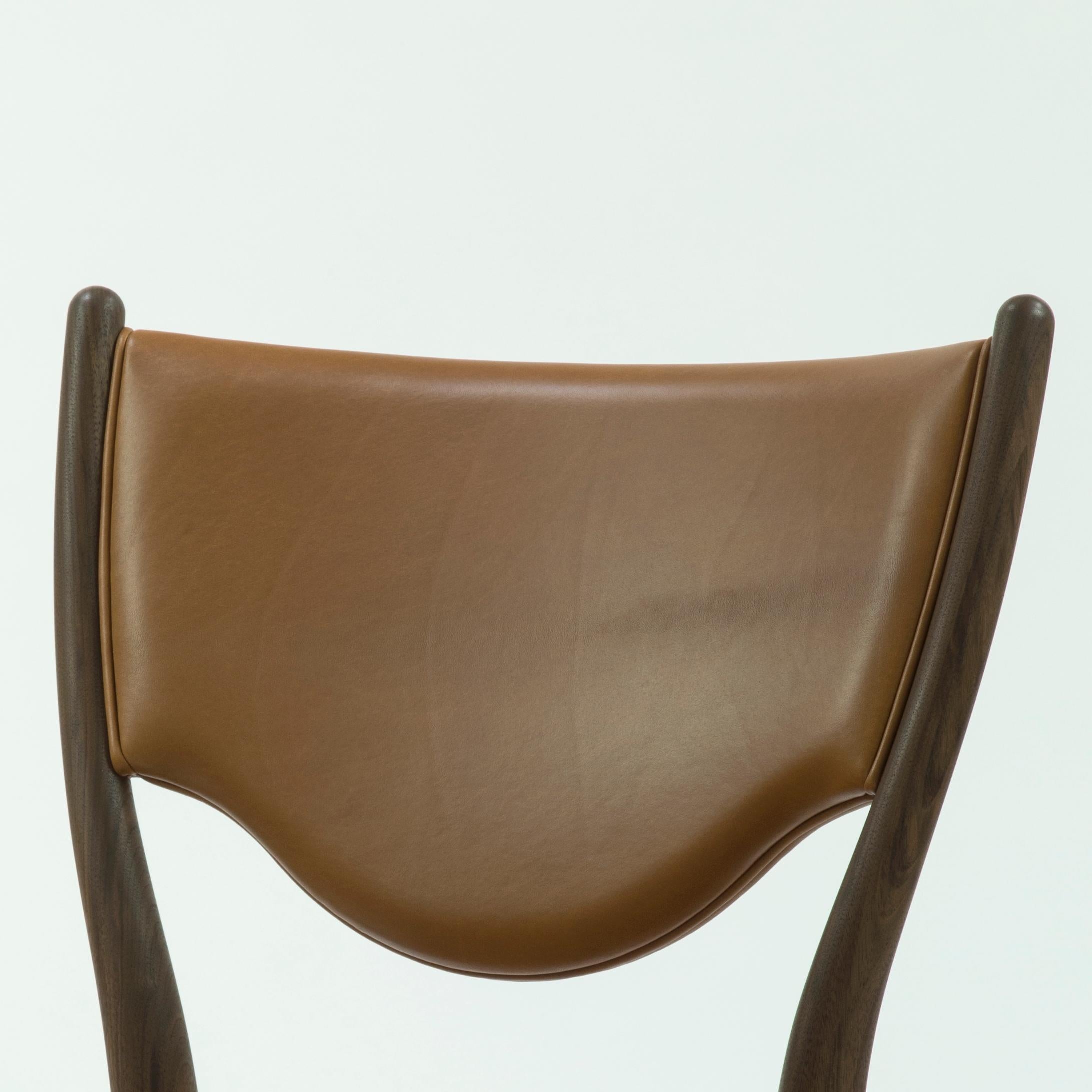 Danish Finn Juhl 46 Chair, Wood and Elegance Walnut Leather