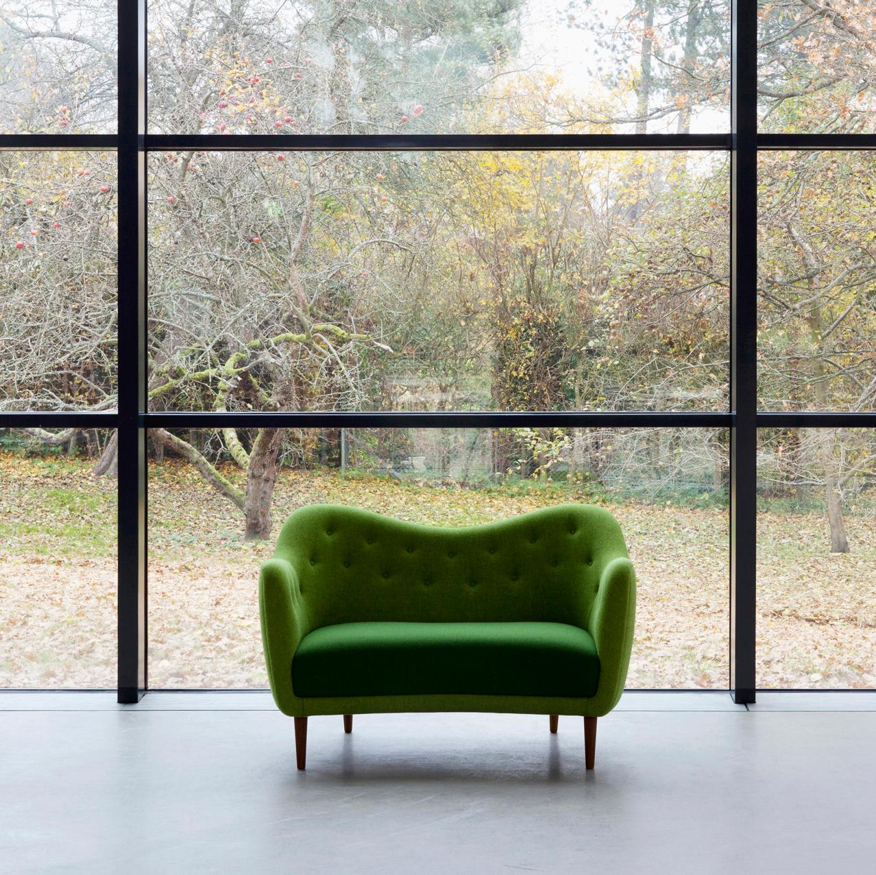 Finn Juhl 46 Sofa Couch Green Fabric Cutout In New Condition In Barcelona, Barcelona