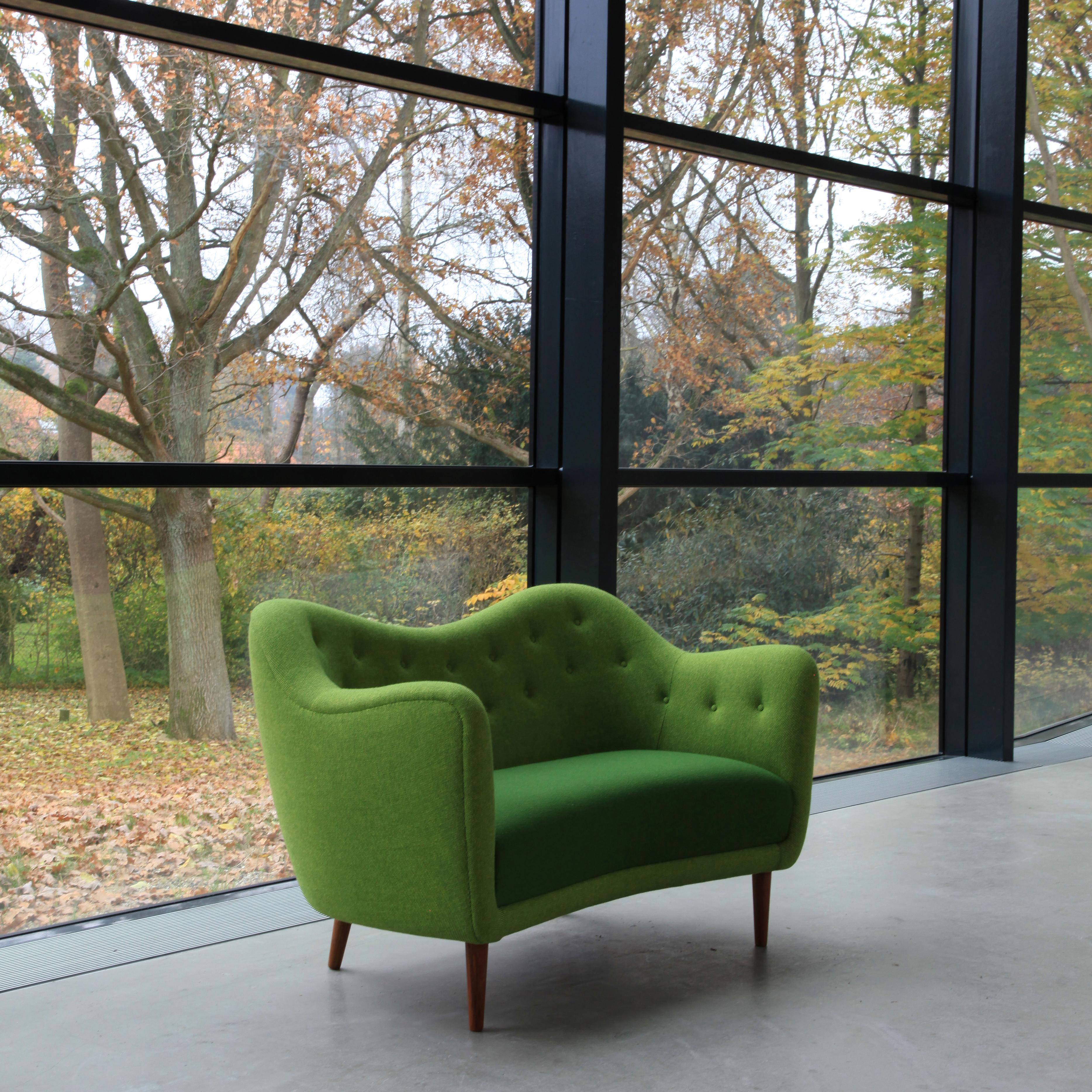 Contemporary Finn Juhl 46 Sofa Couch Green Fabric Cutout