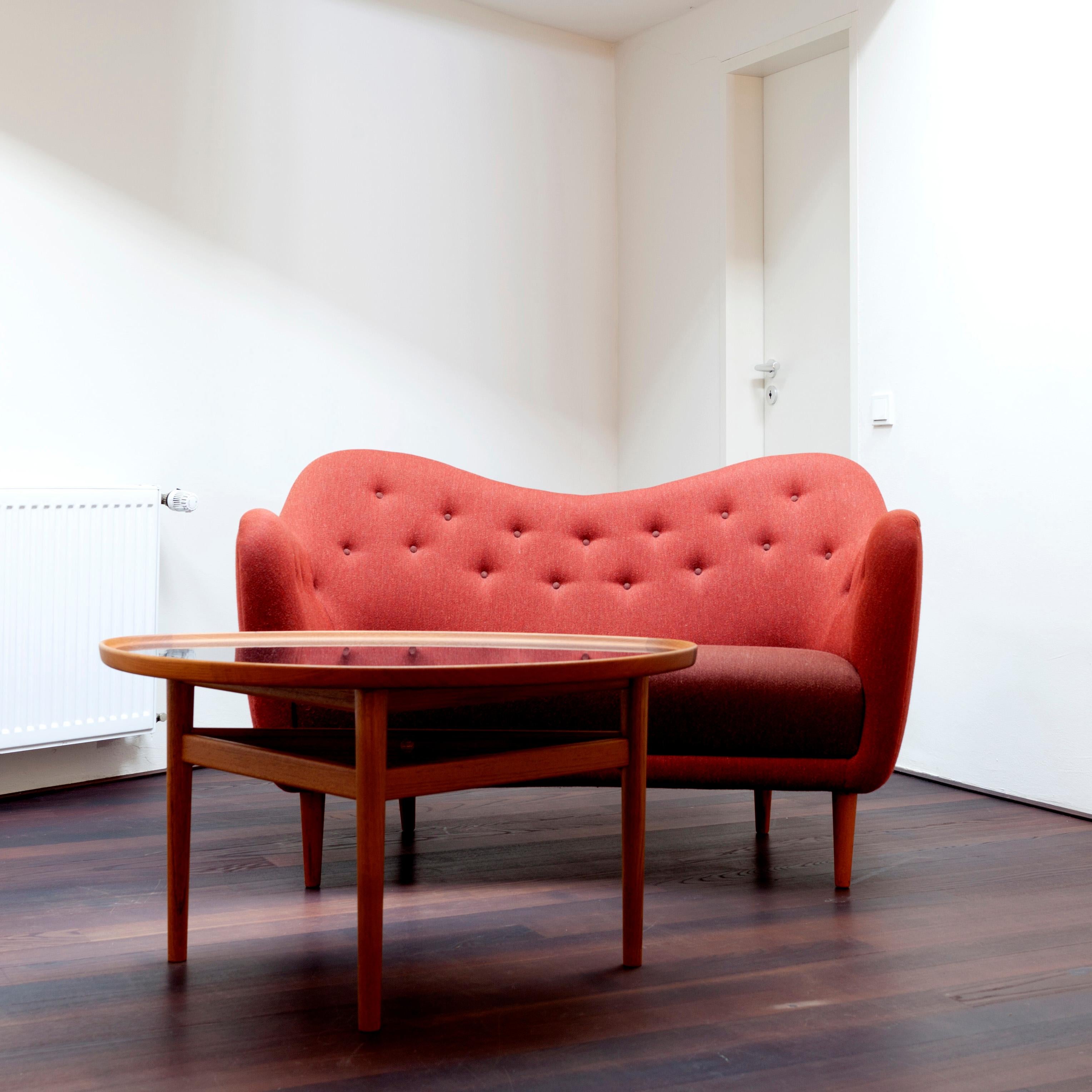 Contemporary Finn Juhl 46 Sofa Couch Walnut Red Siksak Fabric