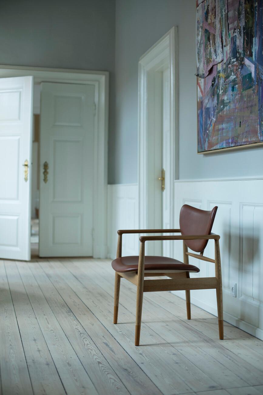 Finn Juhl 48 Chair, Wood and Leather 4