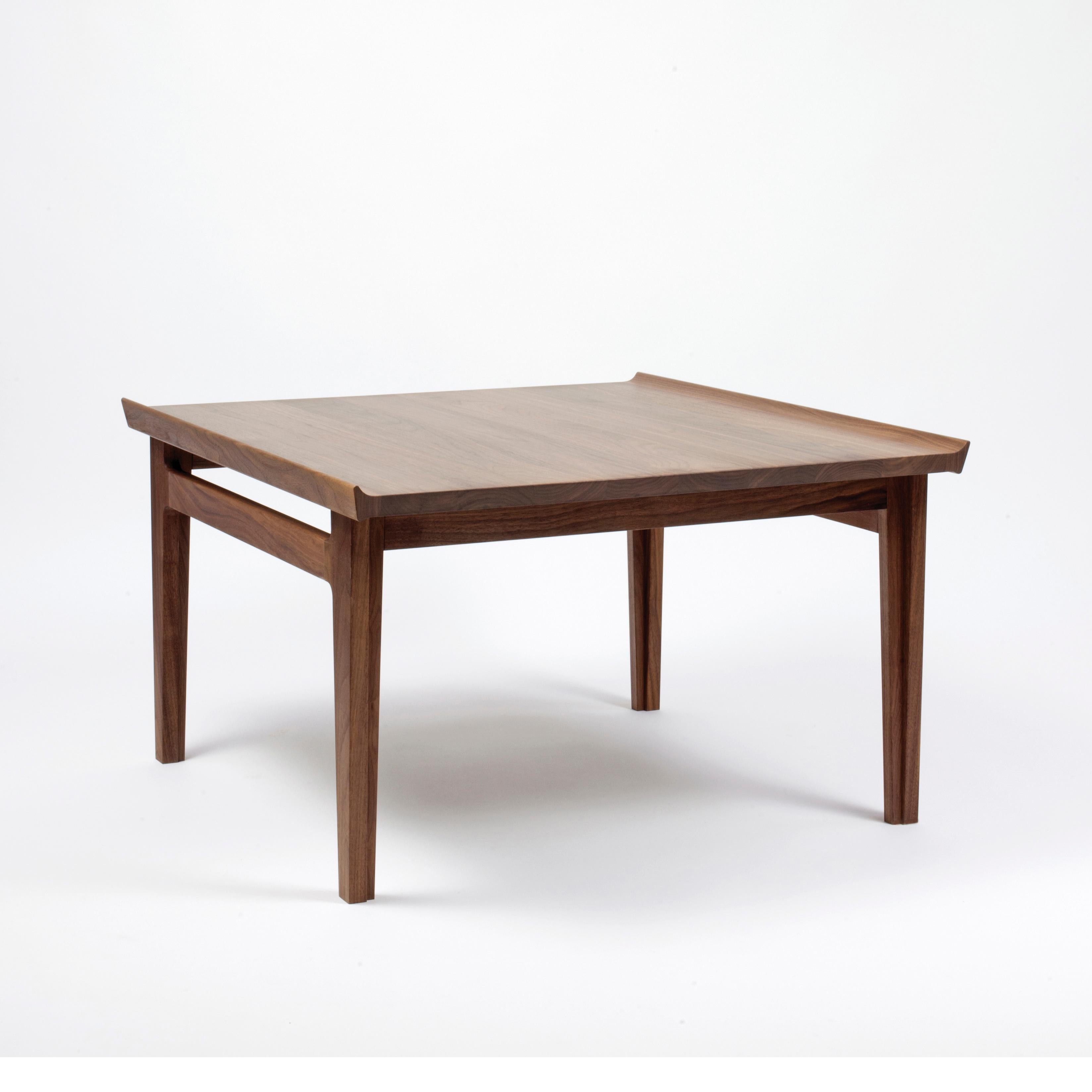 Table designed by Finn Juhl in 1958, relaunched in 2008.
Manufactured by House of Finn Juhl in Denmark.

This series of coffee tables was designed by Finn Juhl for France & Son in 1958, in similar fashion to the Japan Series. During the 50s the