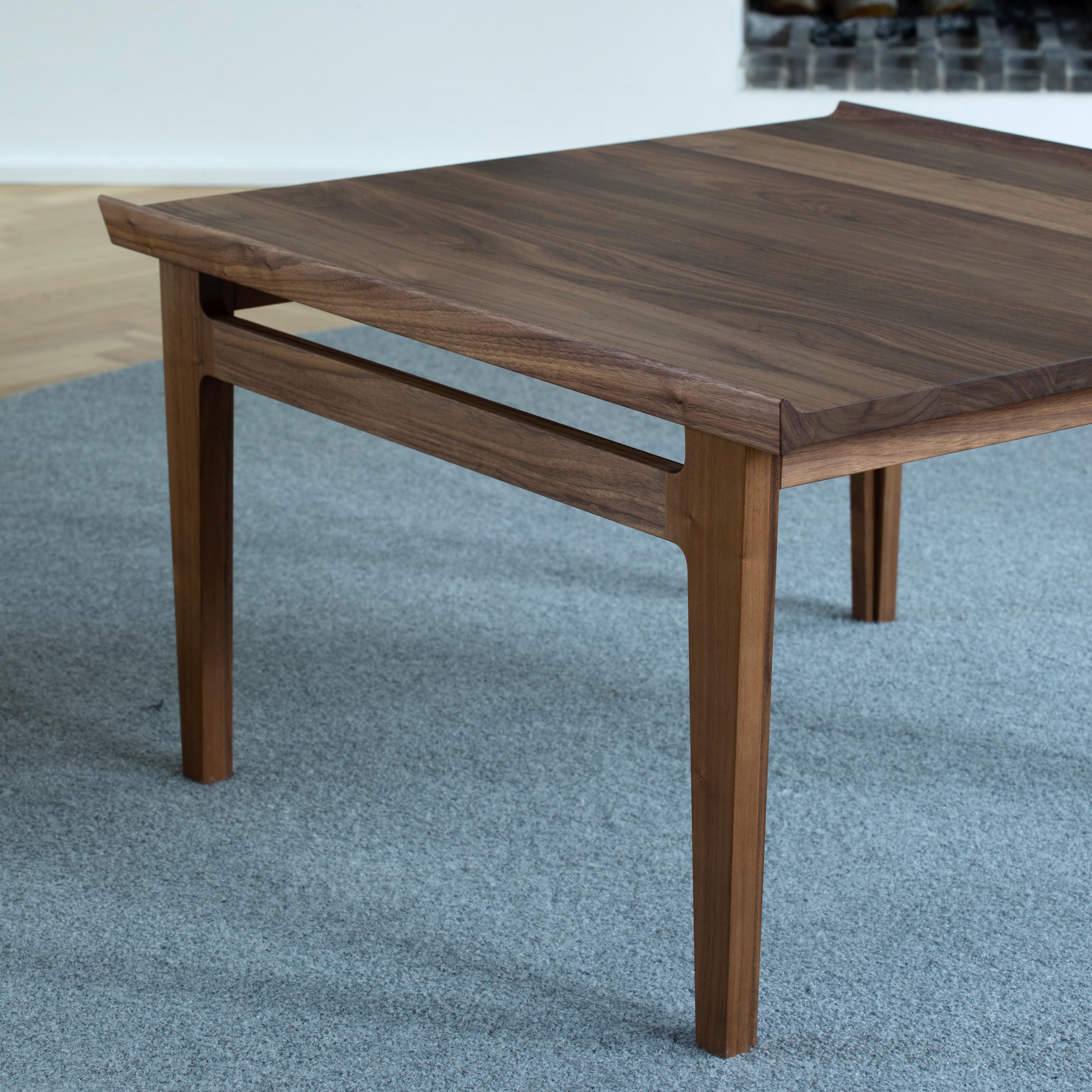 Modern Finn Juhl 500 Wood Table