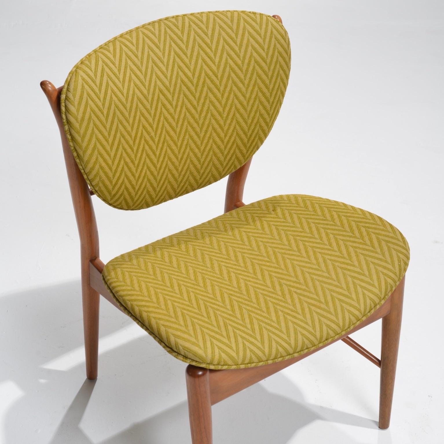 Finn Juhl 51 Chairs by Baker, 1952 In Excellent Condition For Sale In Los Angeles, CA