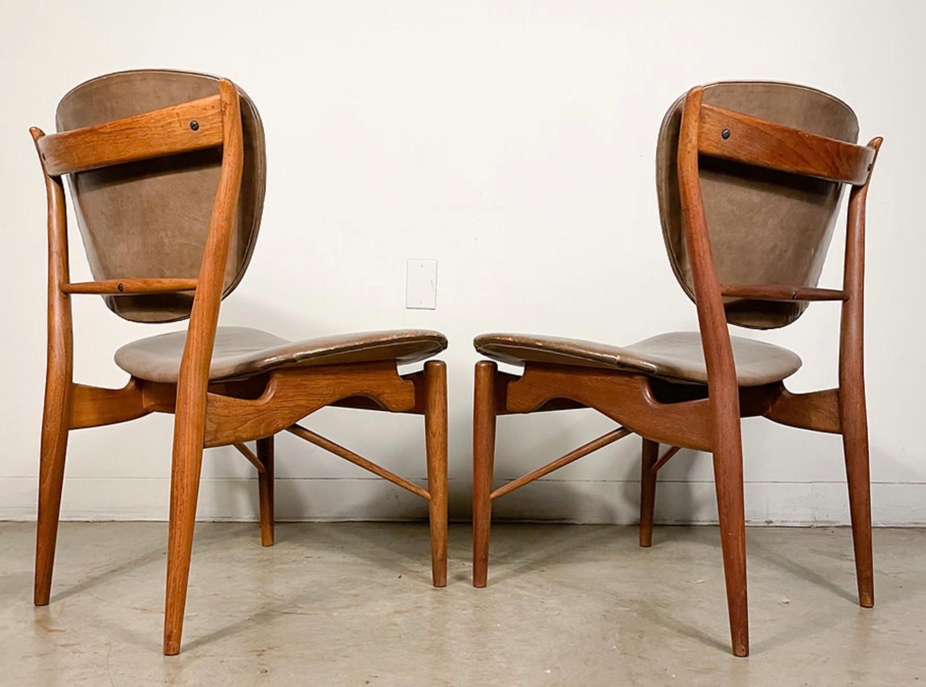 Leather Finn Juhl 51 Chairs by Baker in Walnut