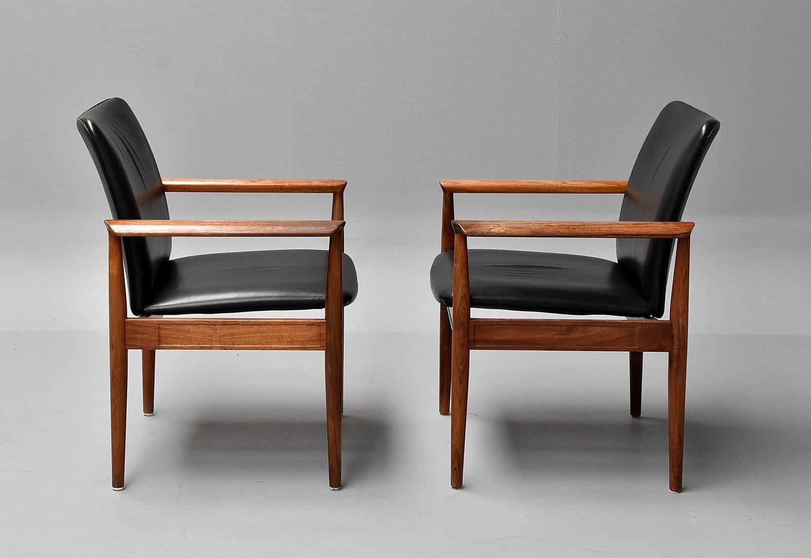 Scandinave moderne Fauteuil Finn Juhl 209 Diplomat, début des années 1960 en vente