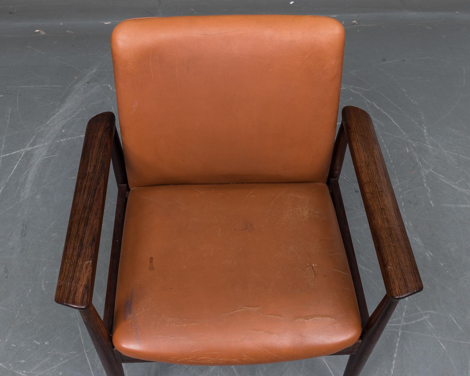Leather Finn Juhl Armchair 209 Diplomat, Early 1960s For Sale