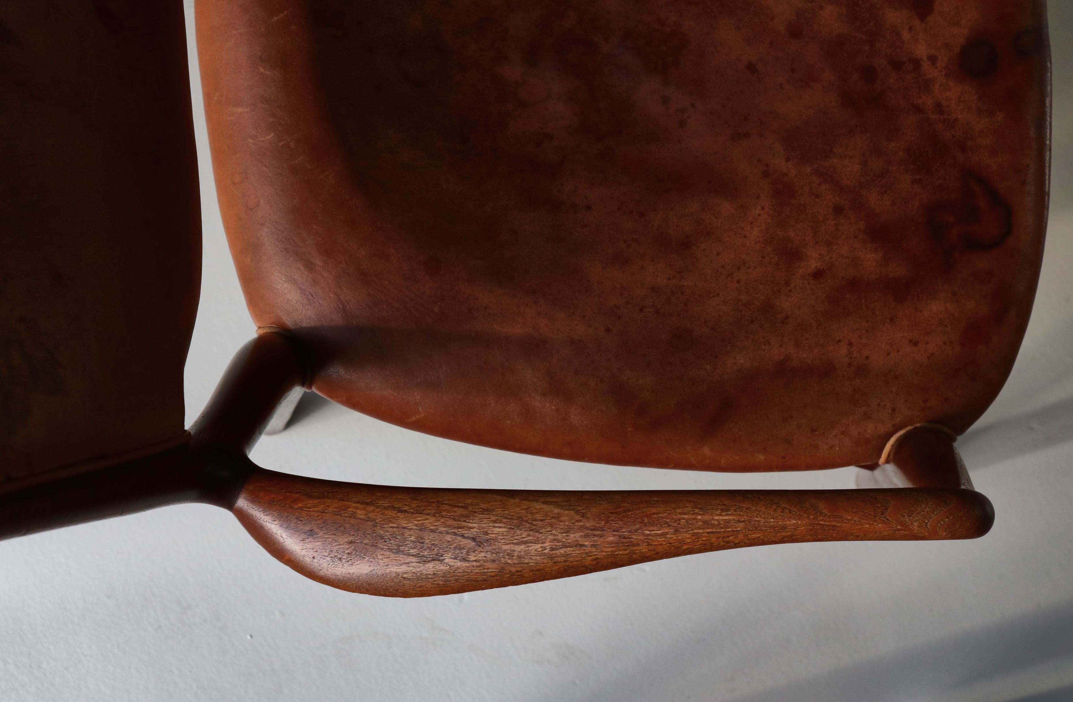 Finn Juhl Armchair NV46 by Niels Vodder in Teakwood & Natural Leather, 1950s 5