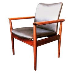 Finn Juhl armchair, Rosewood and Leather Diplomat