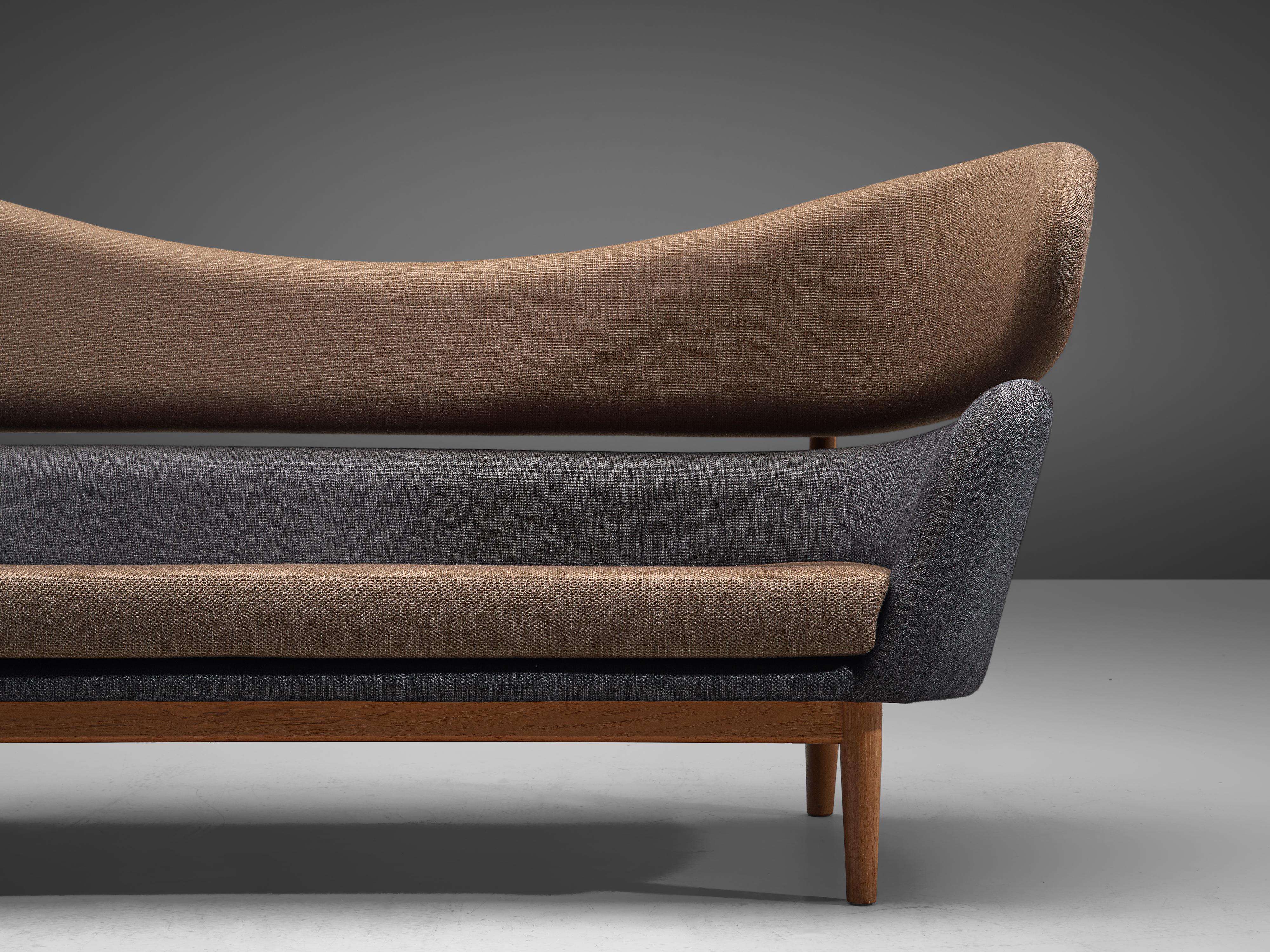 Finn Juhl 'Baker' Sofa in Oak and Black/Brown Fabric 2