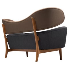 Finn Juhl 'Baker' Sofa in Oak and Natural Bicolor Upholstery 