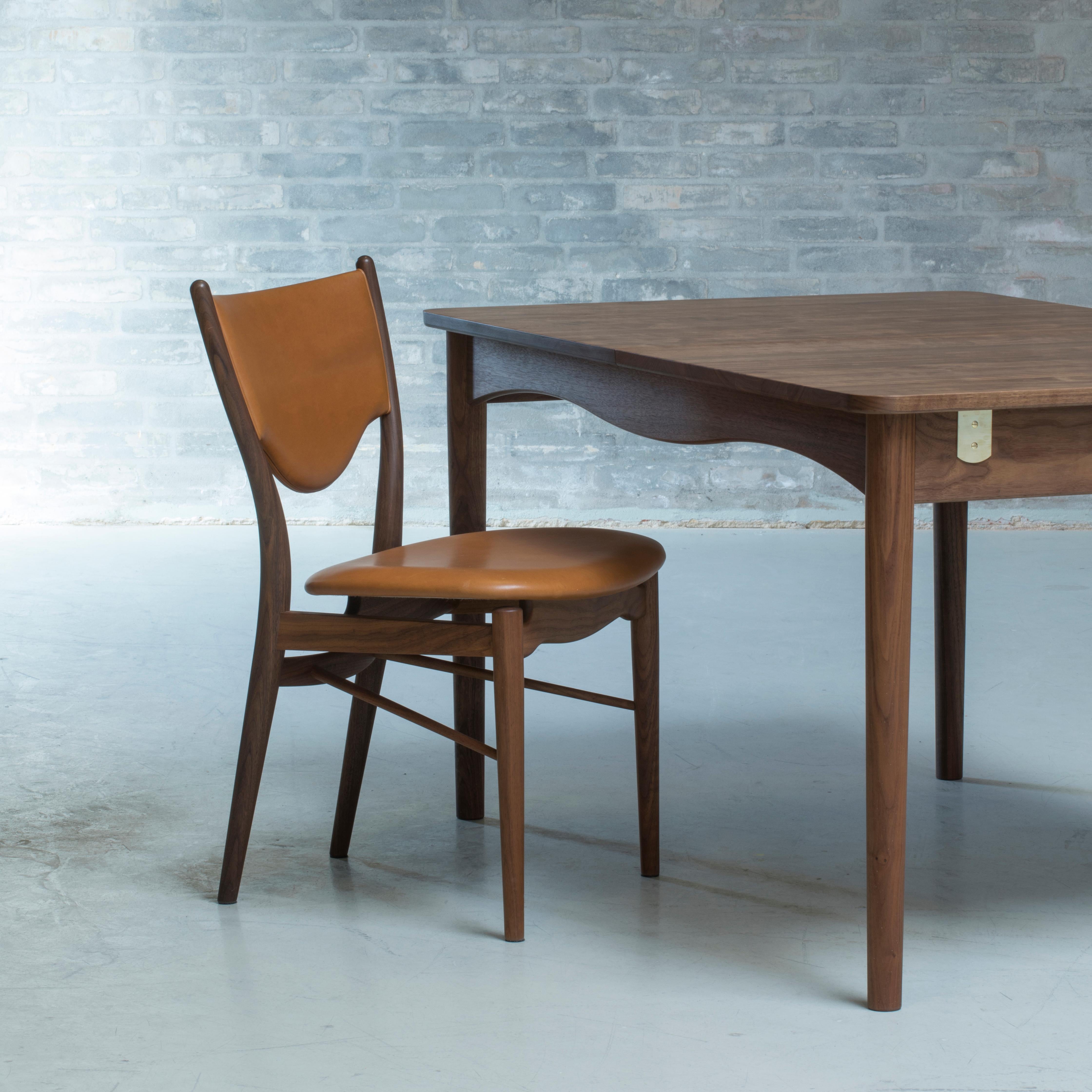 Finn Juhl Borvirke Table Wood with Extensions Leaves 7