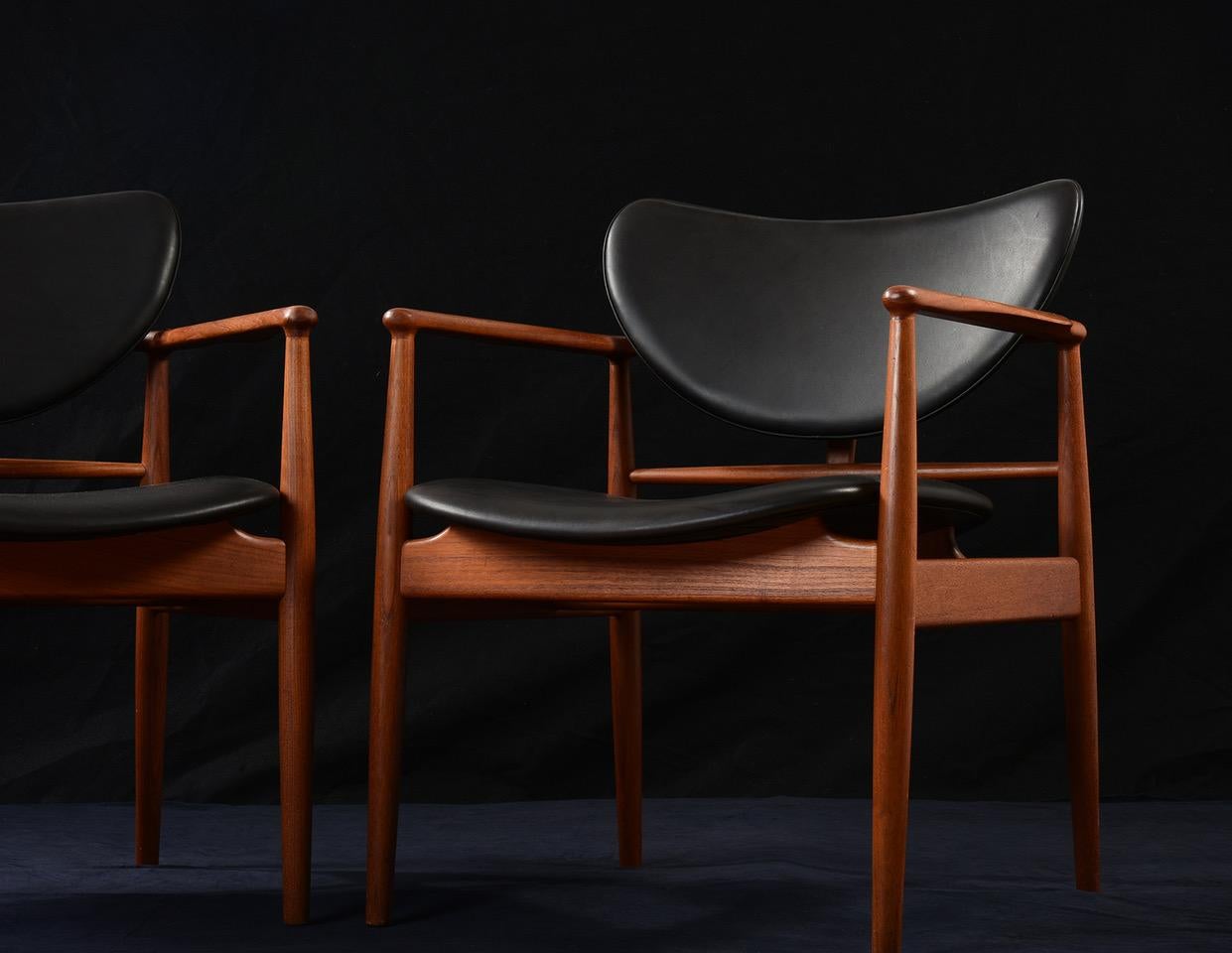 Mid-20th Century Finn Juhl by Niels Vodder, Pair of Armchairs, Model NV48