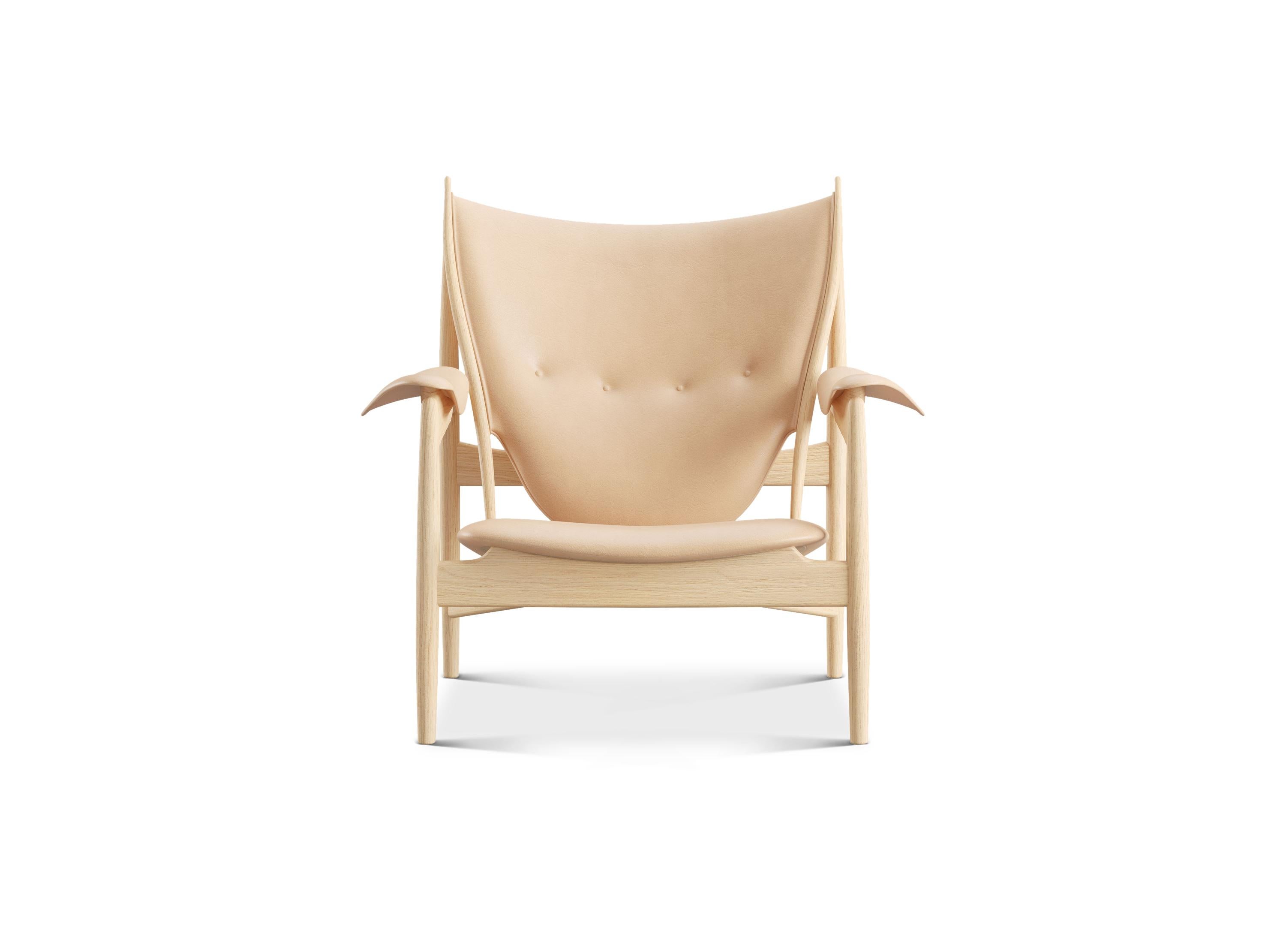 Finn Juhl Chieftain Armchair Wood and Leather For Sale at 1stDibs