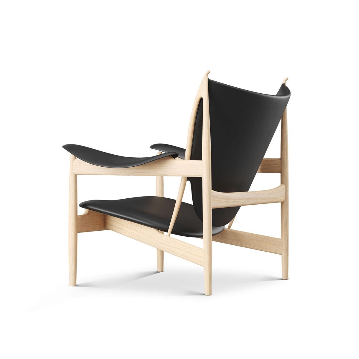 Modern Finn Juhl Chieftain Armchair Wood and Leather